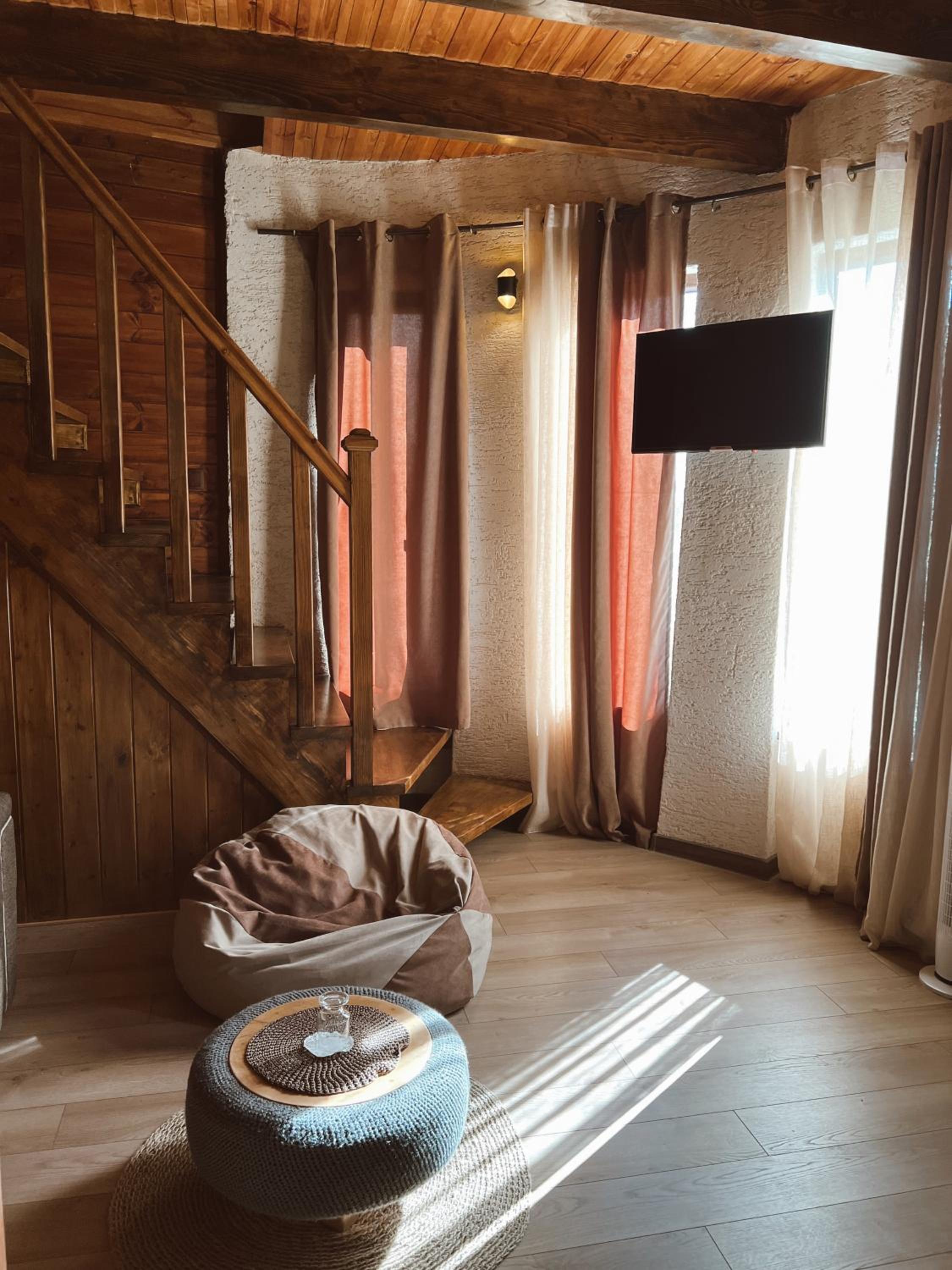Large Double Room photo 2