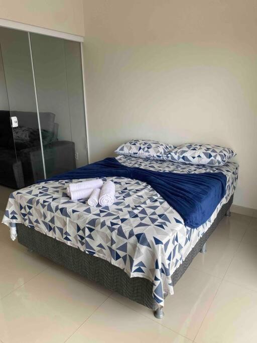 One-Bedroom House photo 1