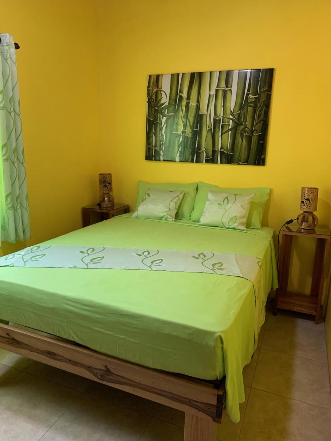 Queen Room with Balcony photo 1