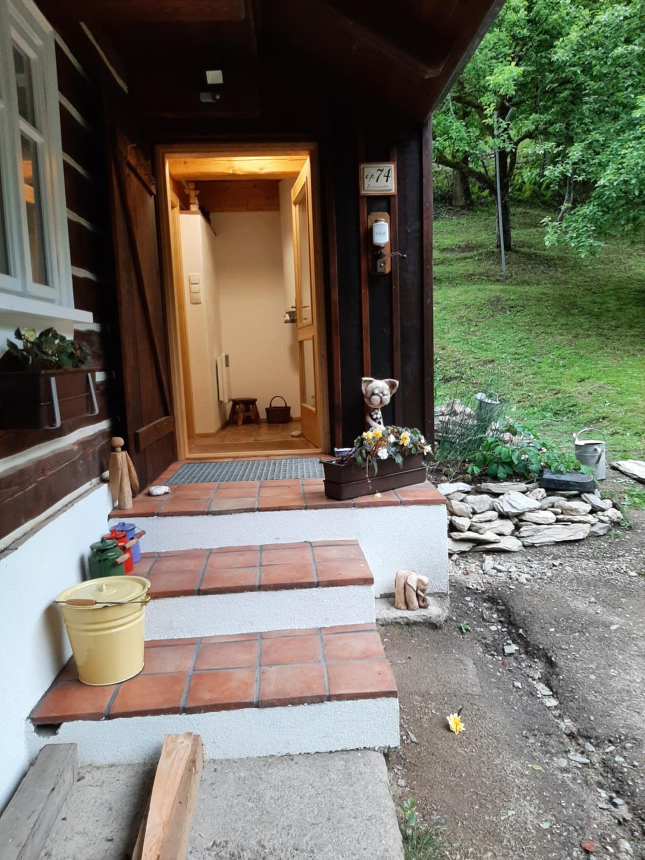 Three-Bedroom House photo 3