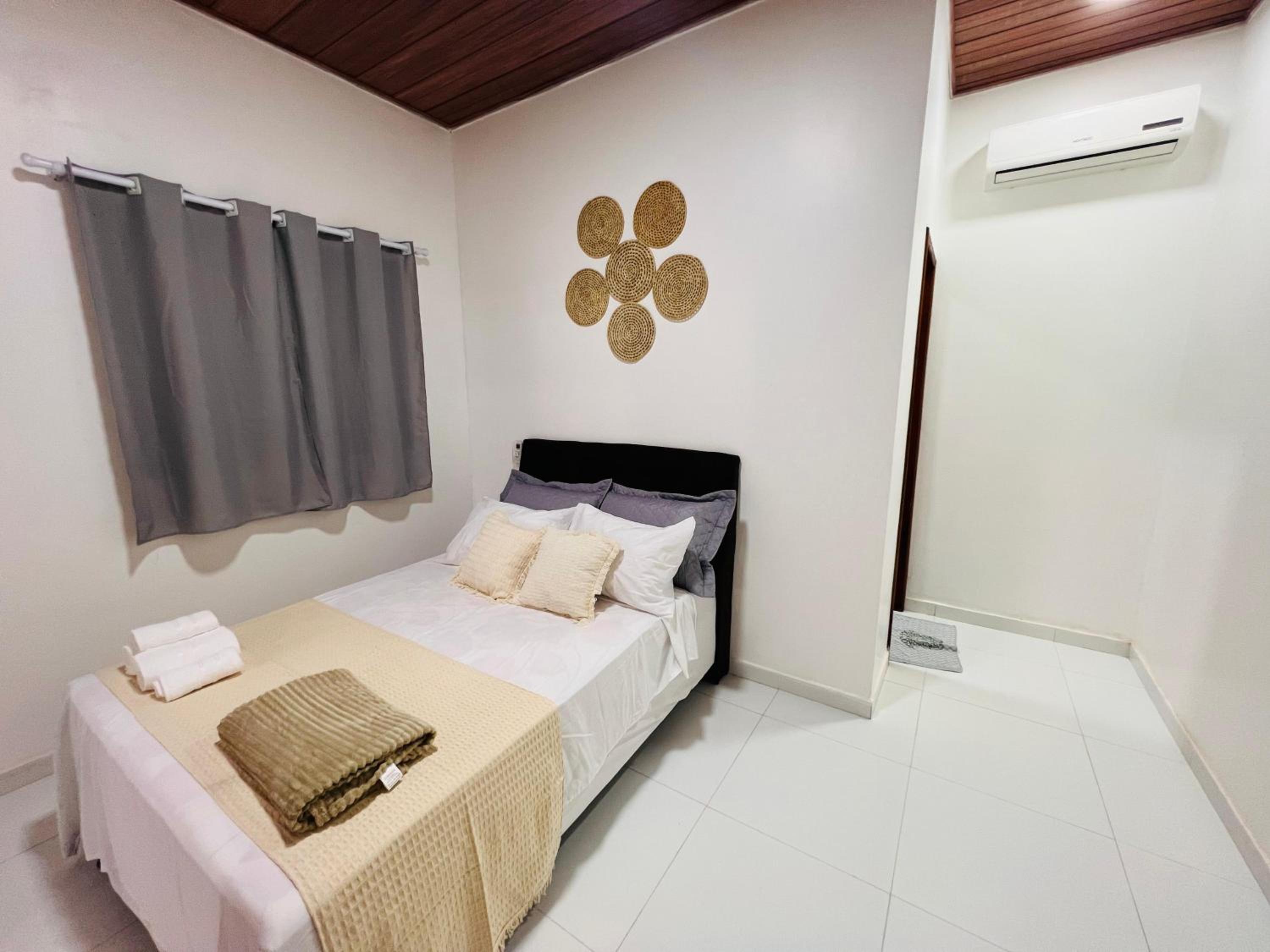 Four-Bedroom House photo 1