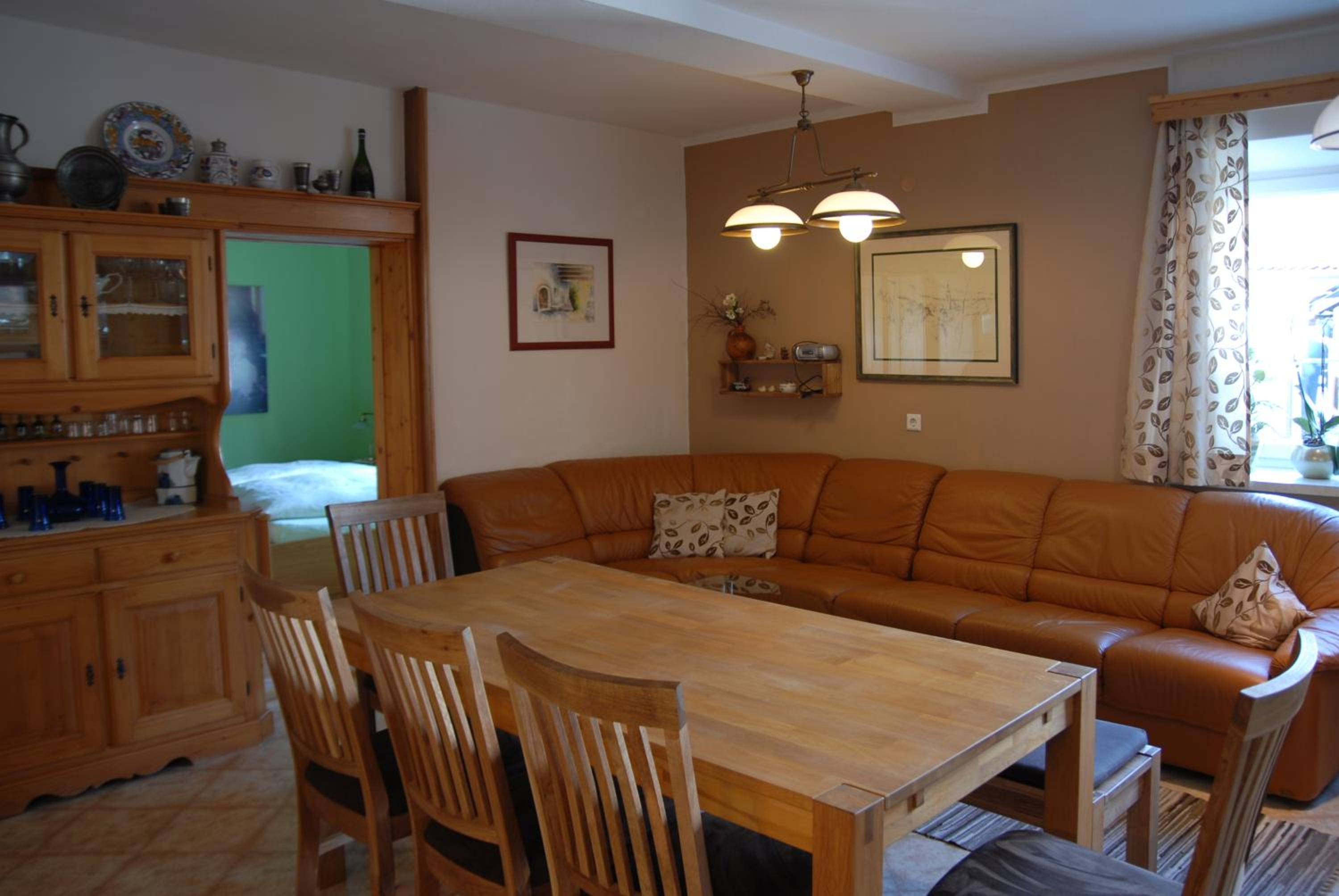 Three-Bedroom Apartment photo 2