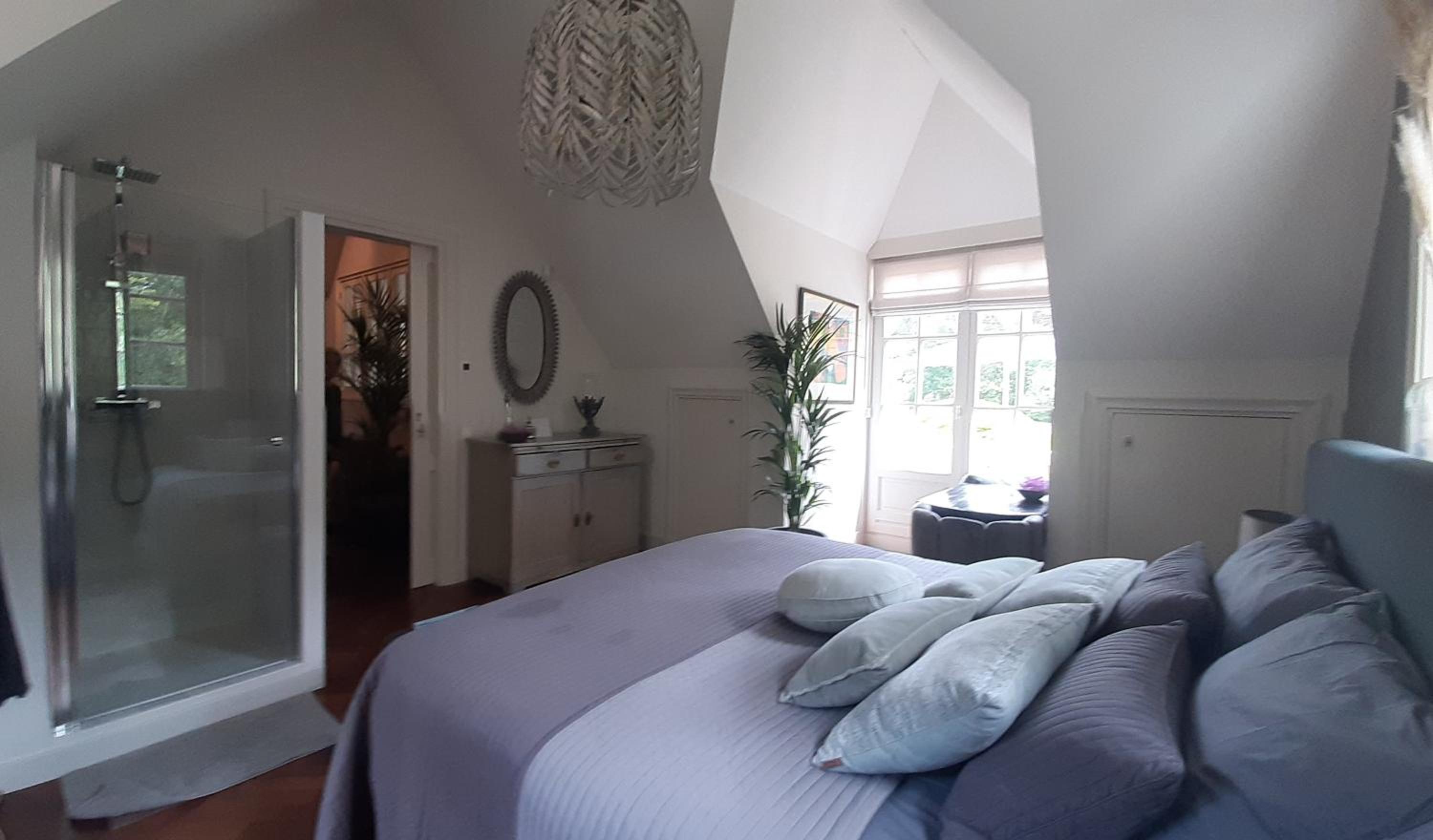 Double Room with Balcony - Photo 1