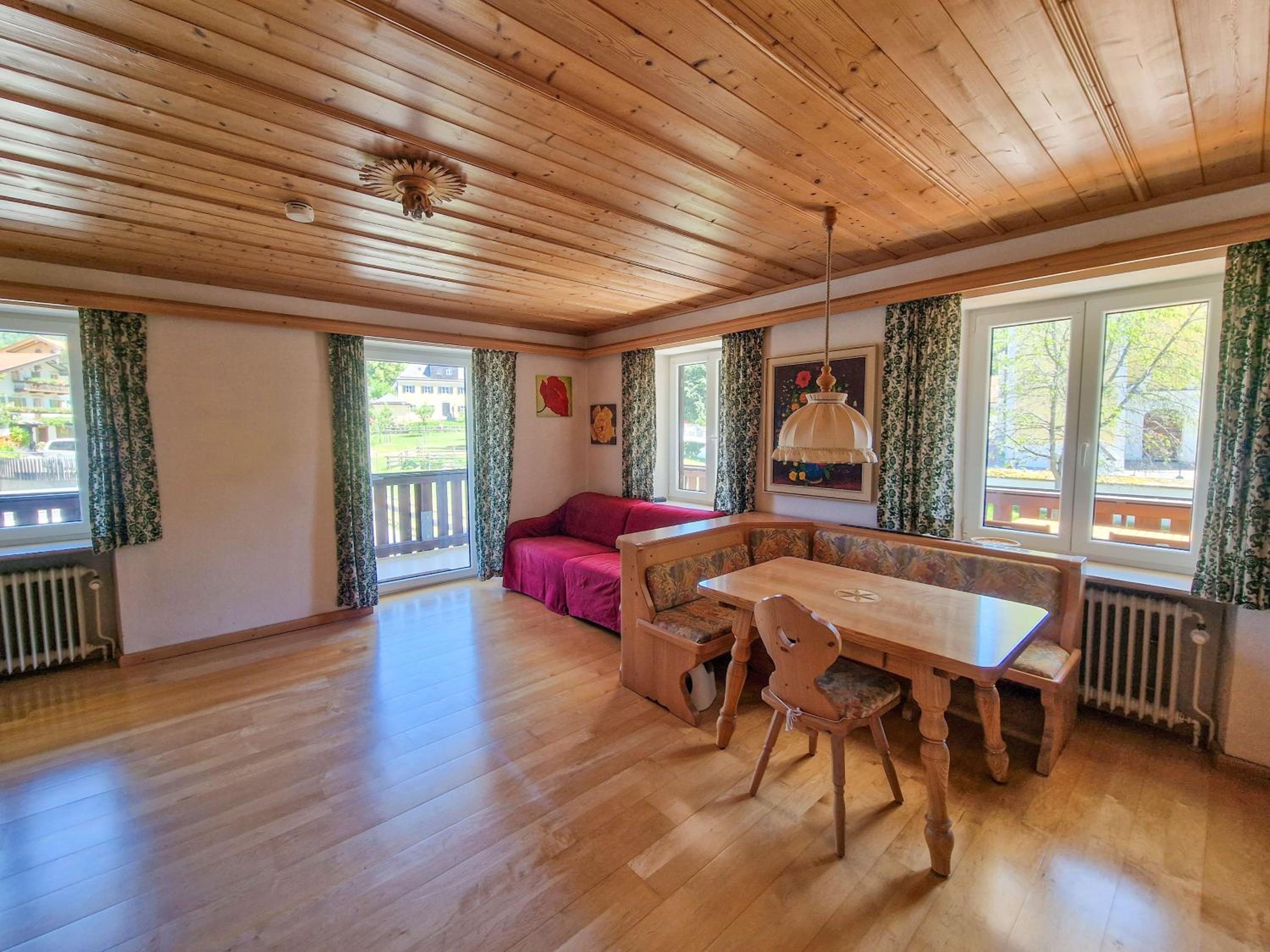 Studio Apartment photo 1