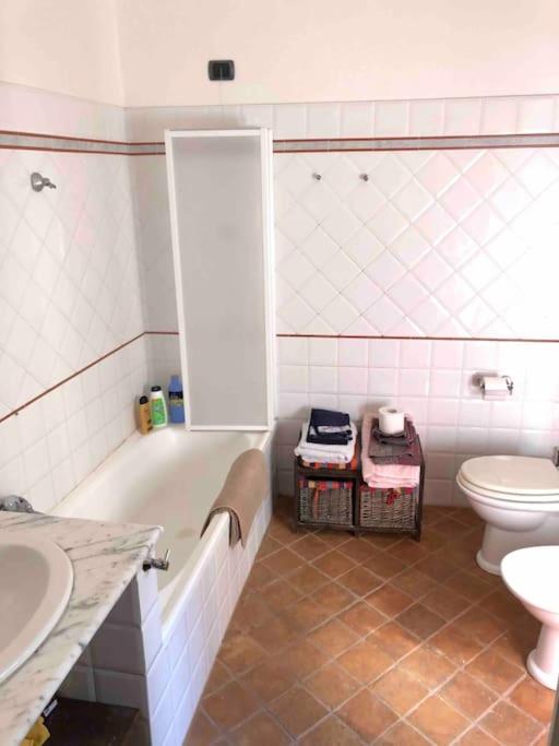 One-Bedroom House photo 3