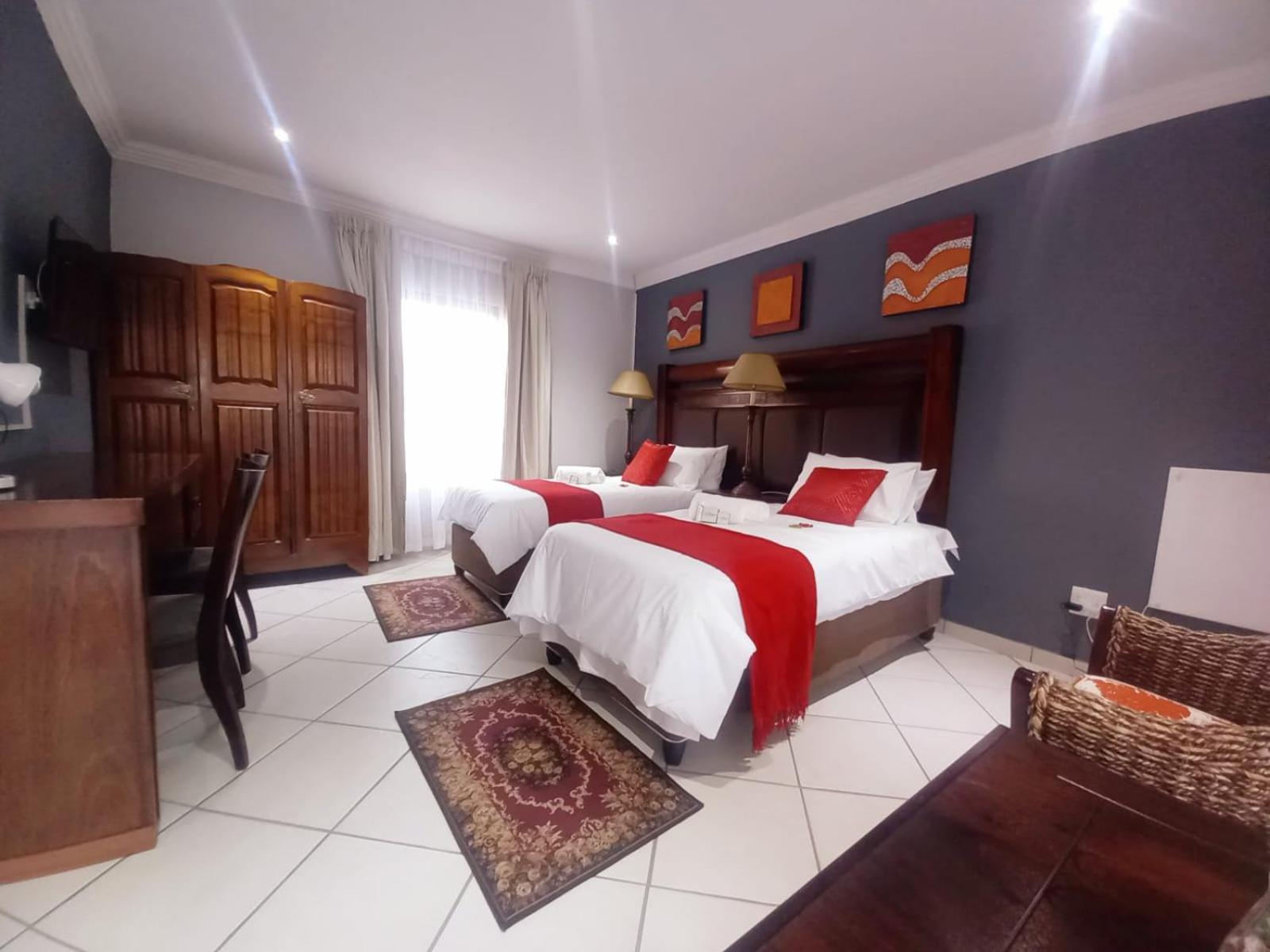 Deluxe Double or Twin Room with Balcony photo 1