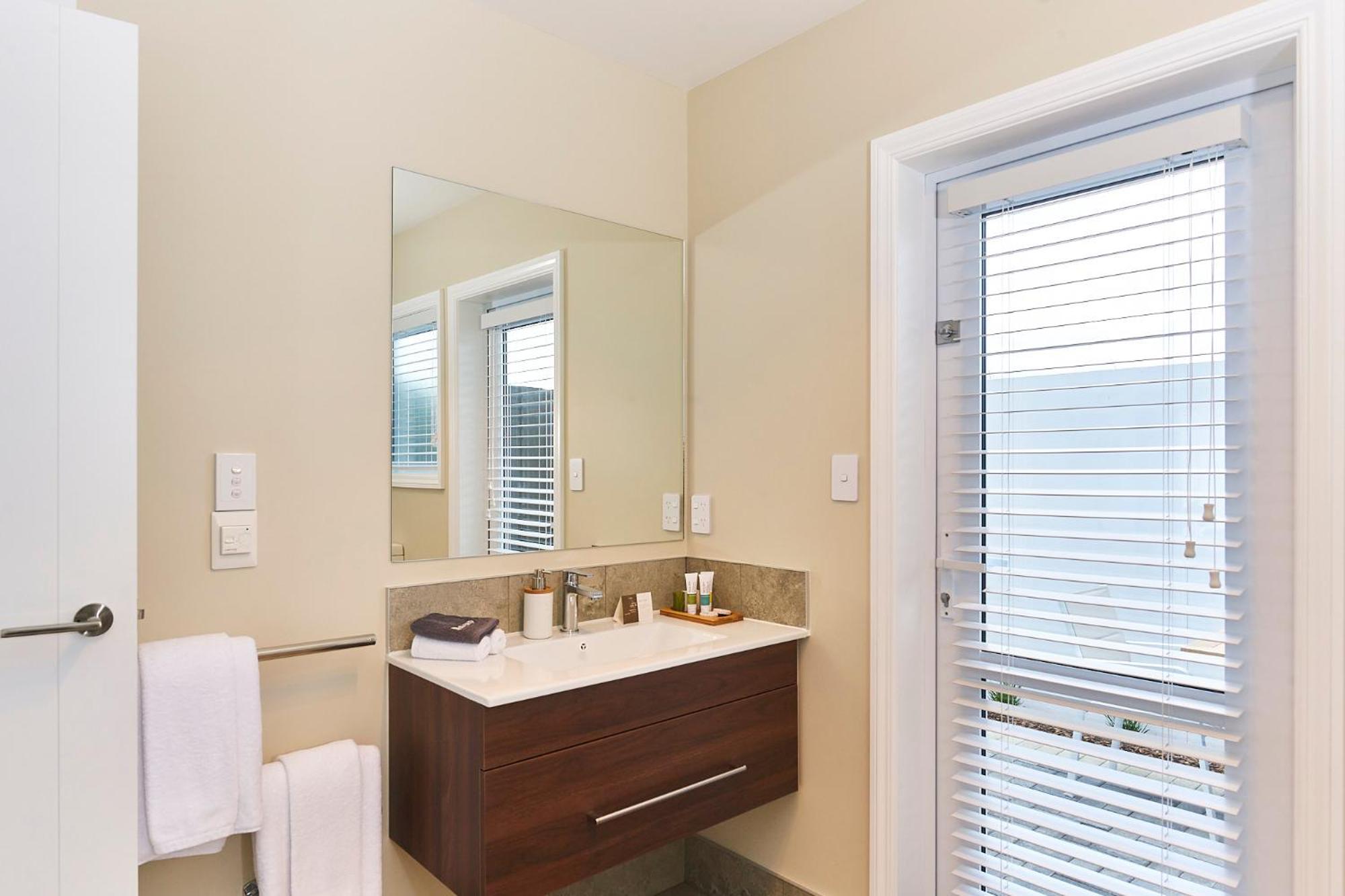 Two-Bedroom Suite - Photo 9