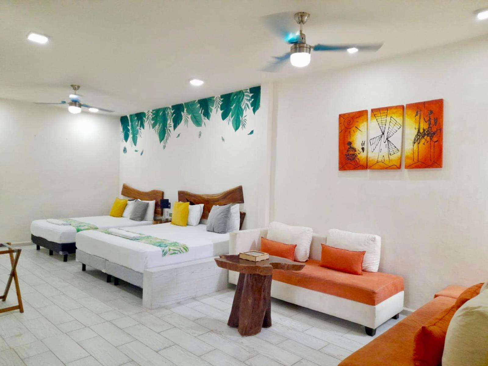 Deluxe Family Room