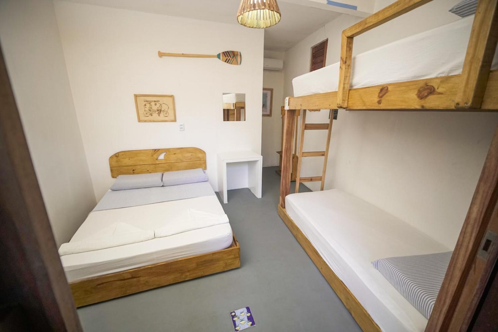 Quadruple Room with Bathroom photo 3