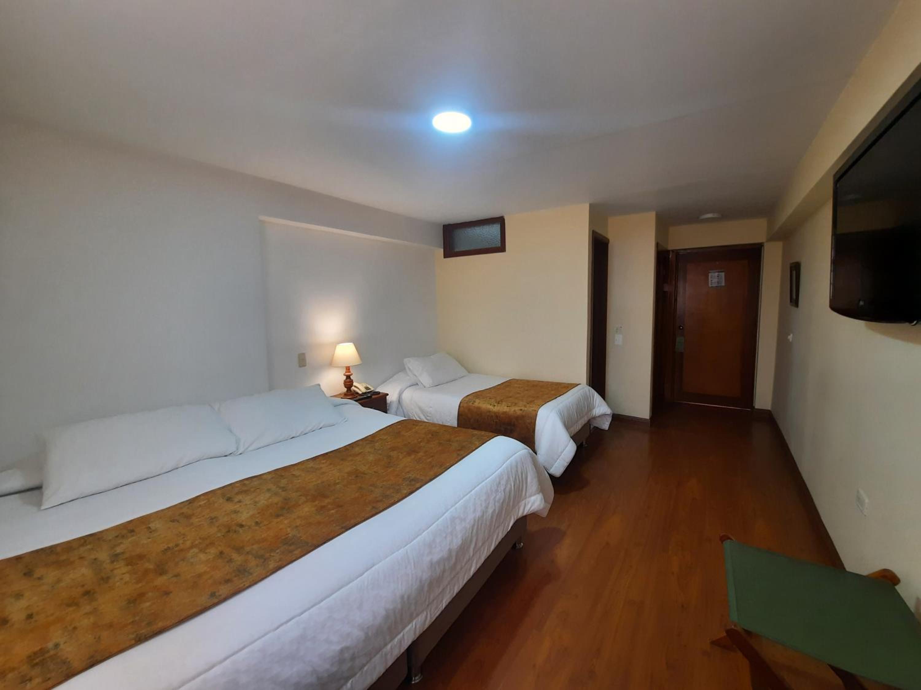 Standard Triple Room photo 3