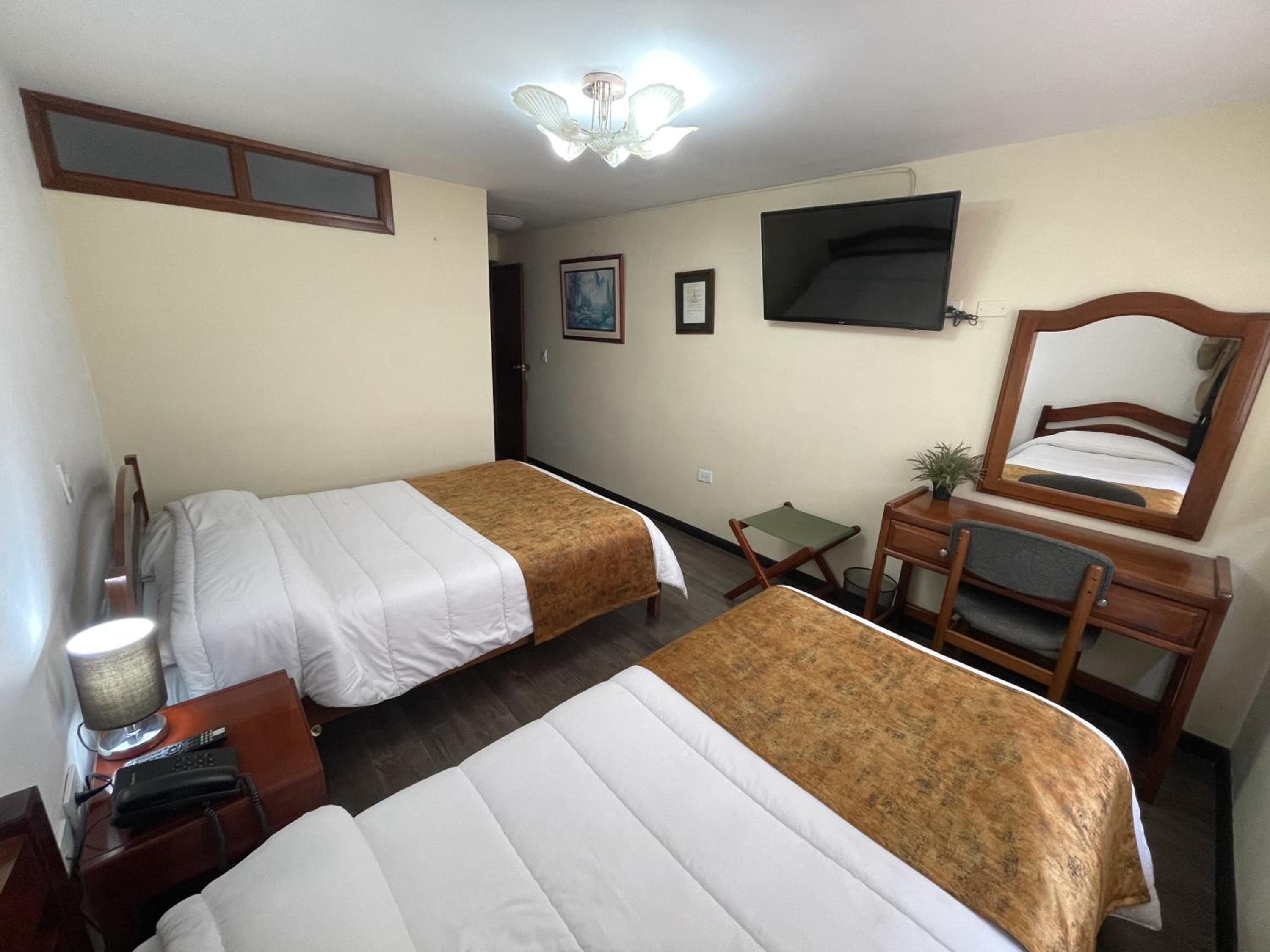 Standard Triple Room photo 2