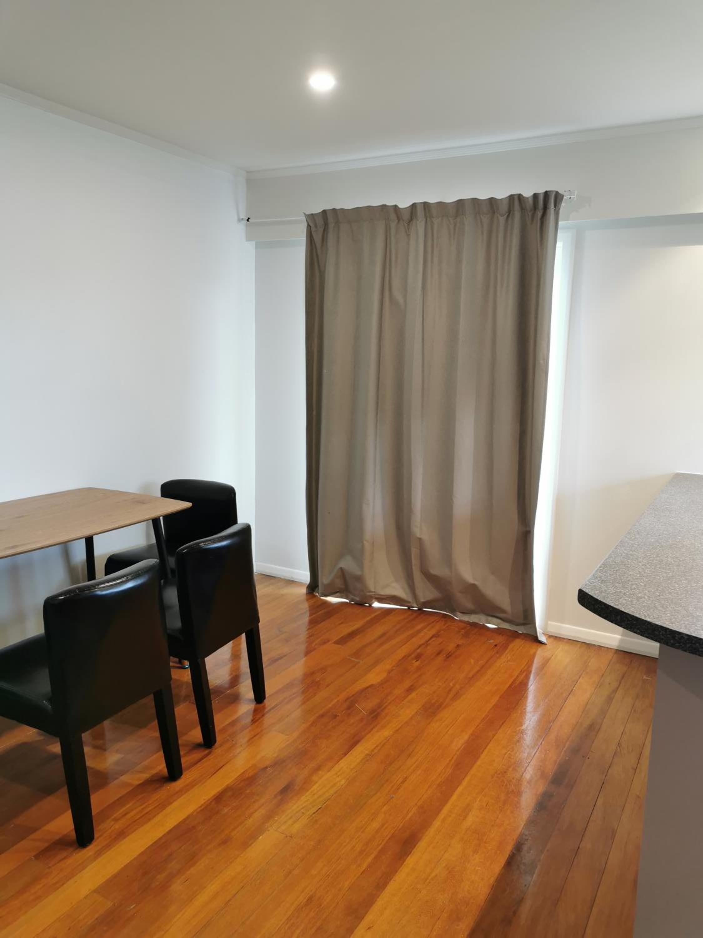 Family Room with Private Bathroom - Photo 2