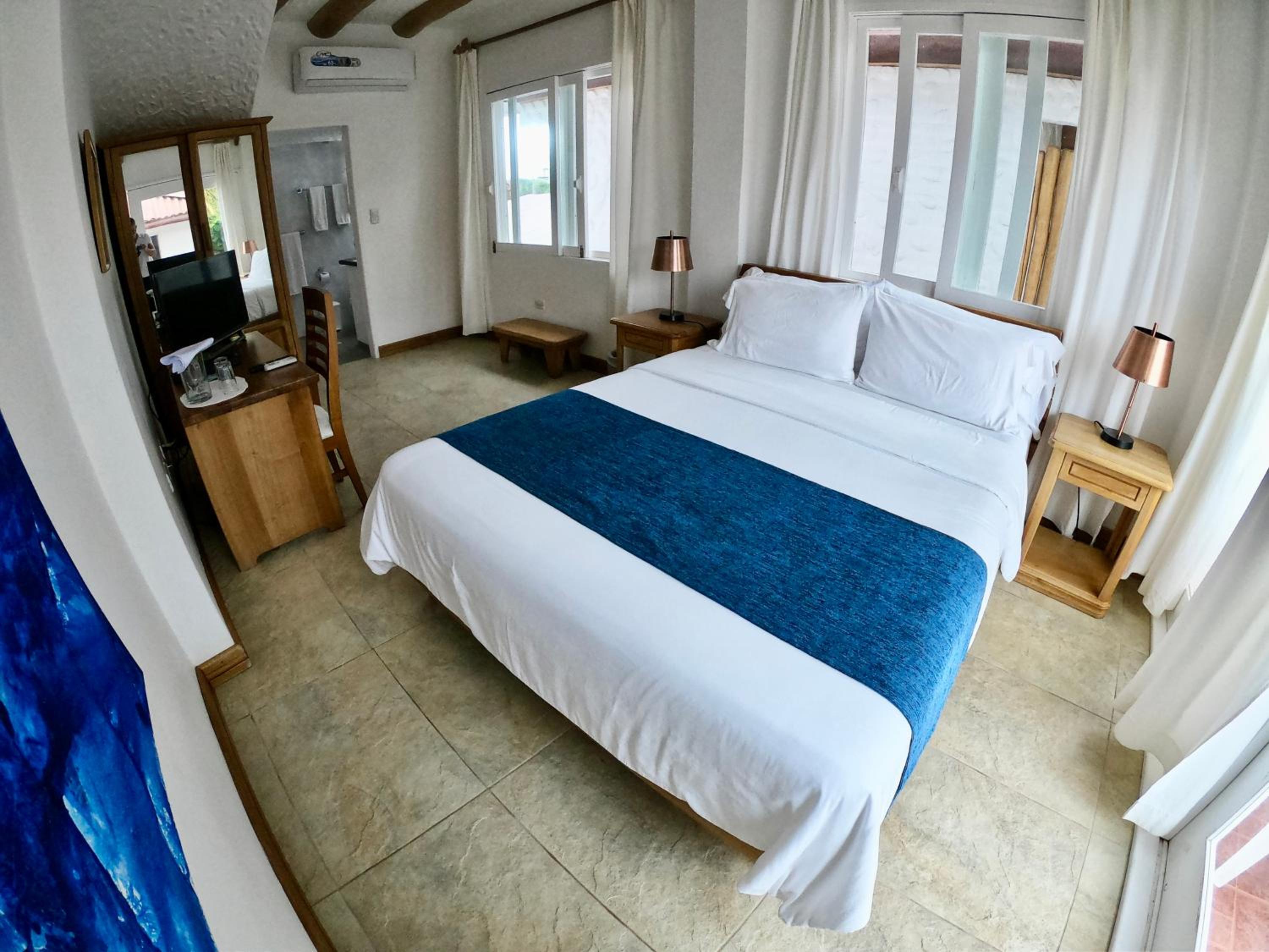 Standard Double or Twin Room - Photo 4