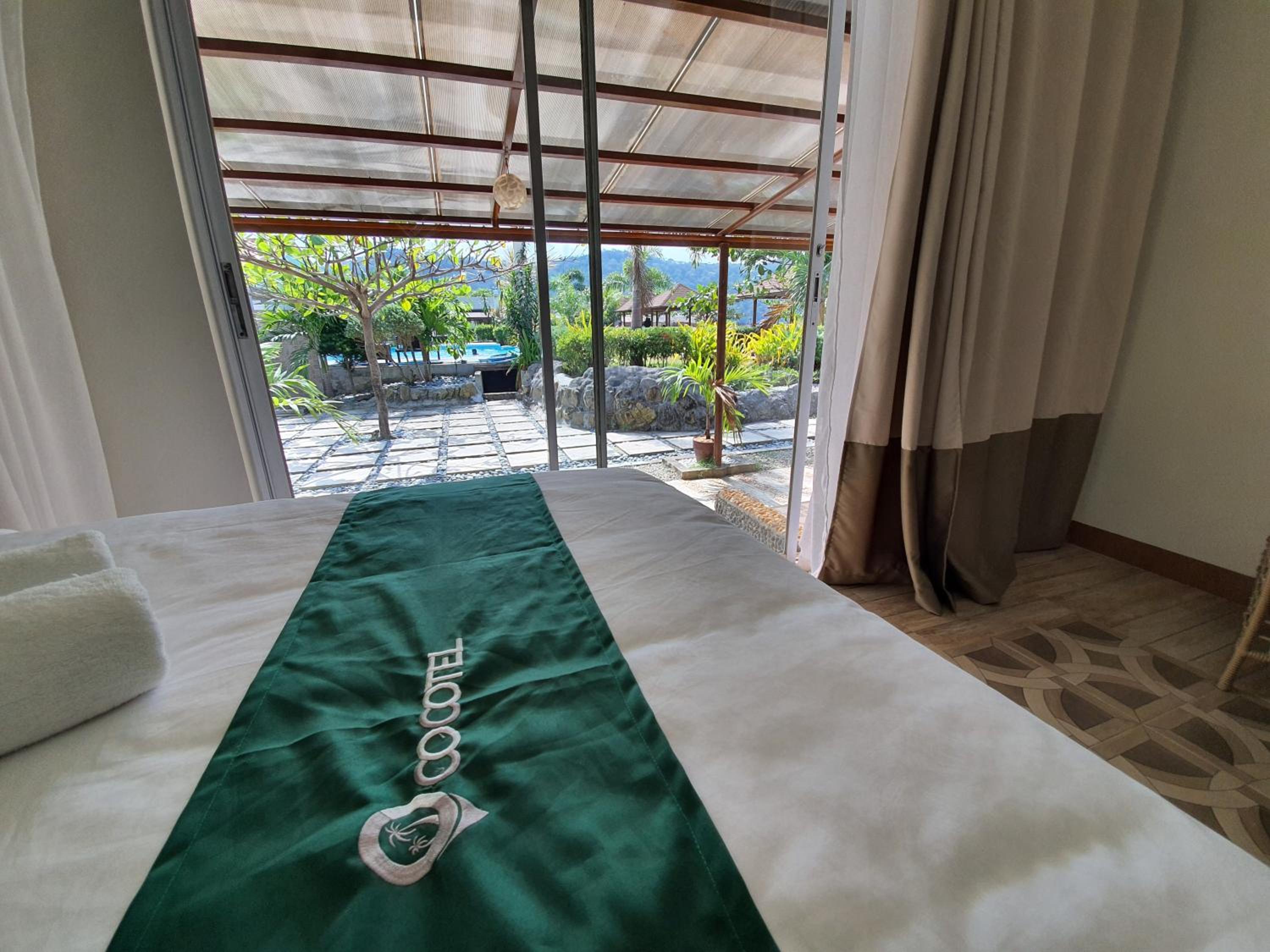 Deluxe Double or Twin Room - Photo 18
