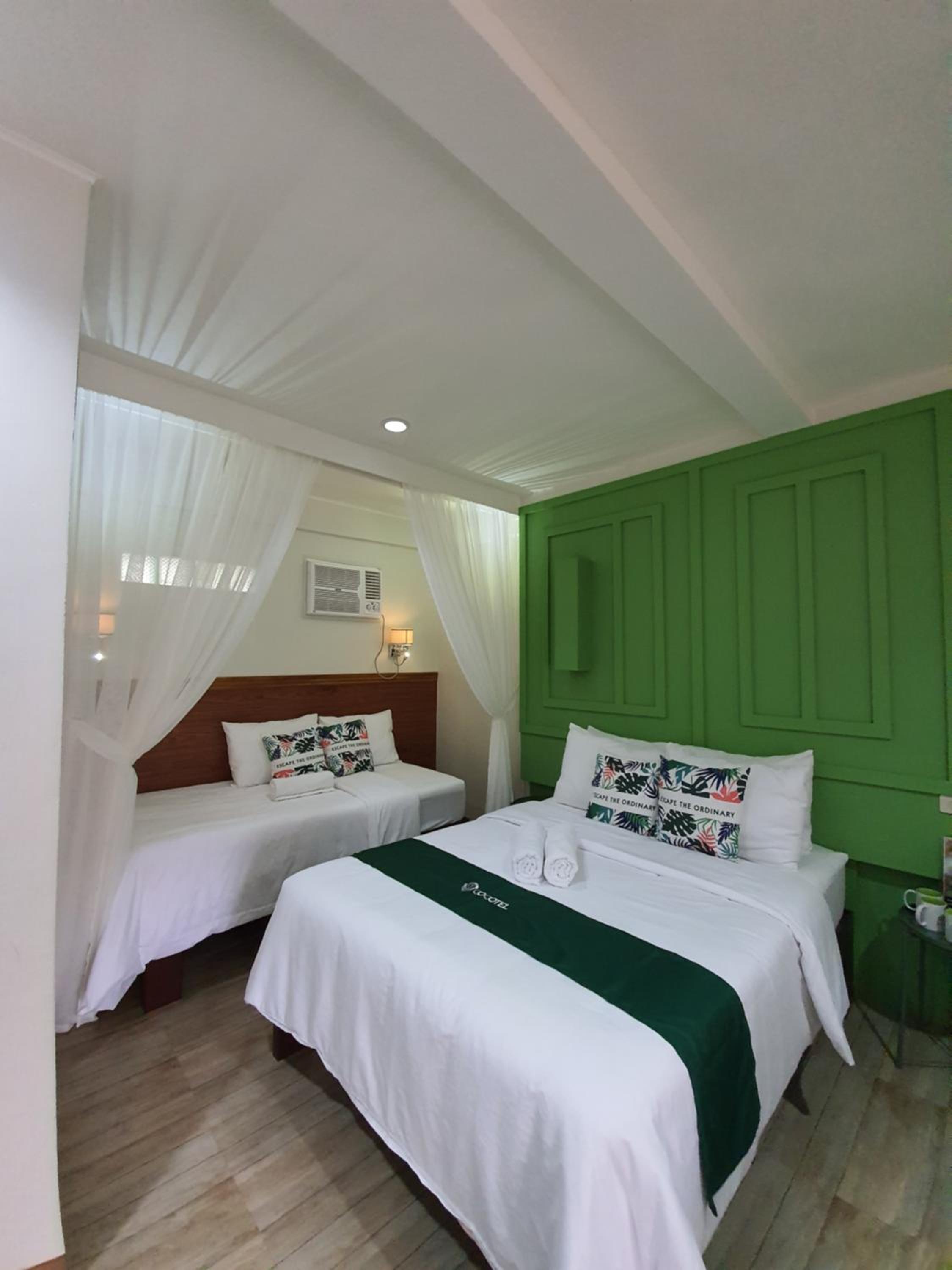 Deluxe Double or Twin Room - Photo 14
