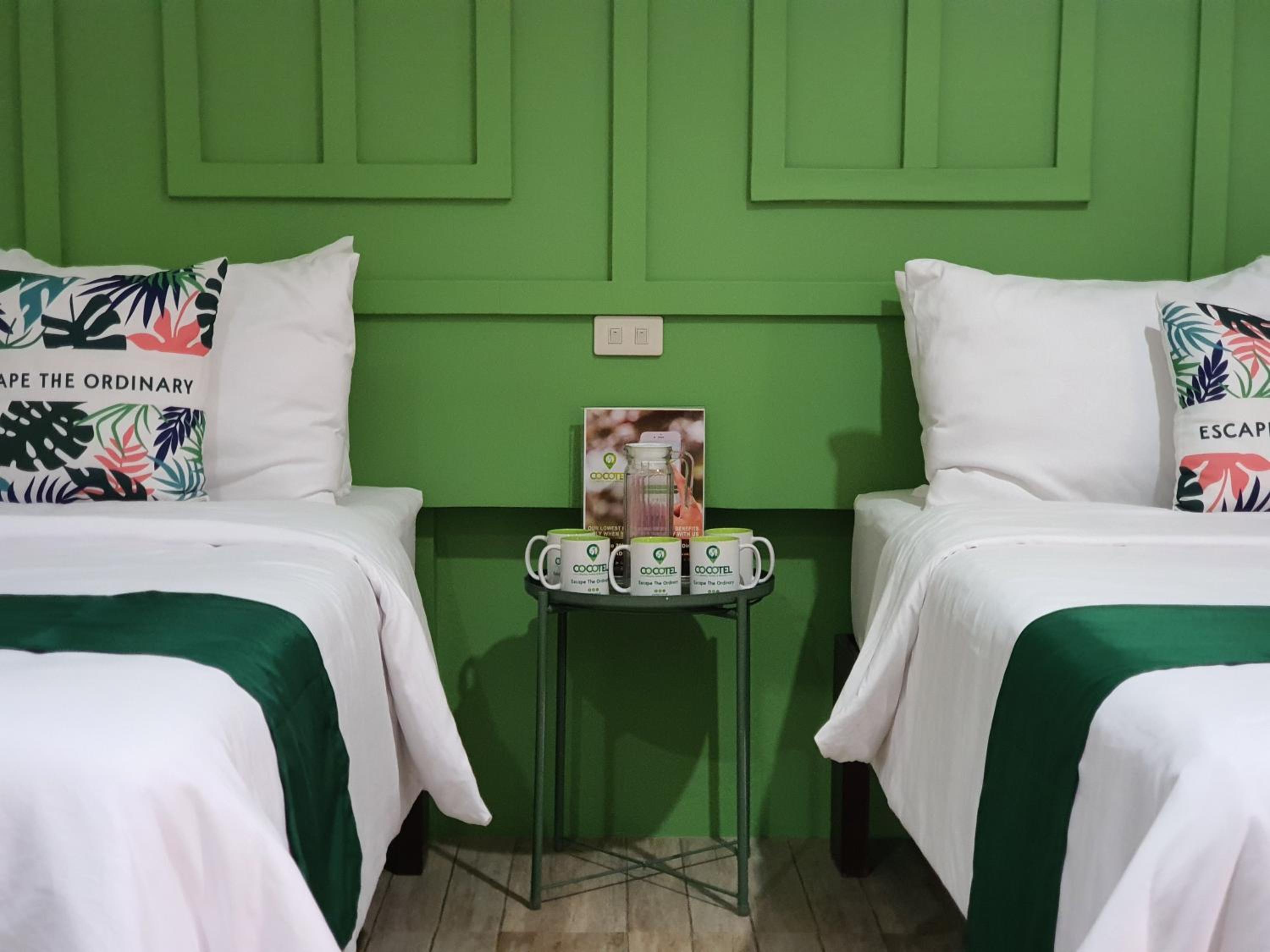 Deluxe Double or Twin Room - Photo 15