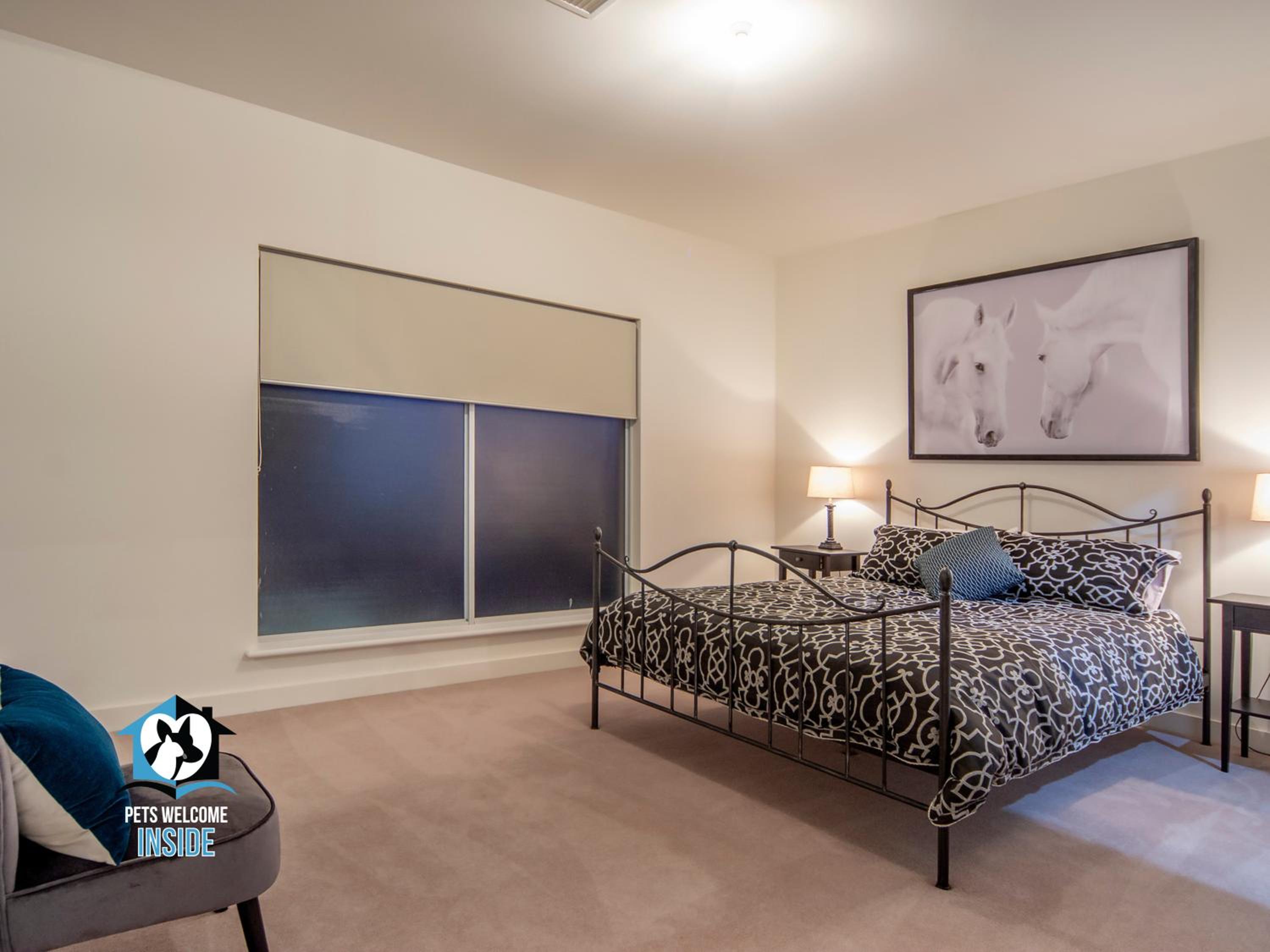 Four-Bedroom House photo 1