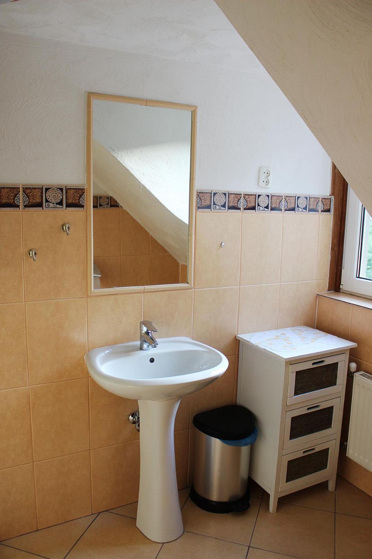 Quadruple Room - Photo 8