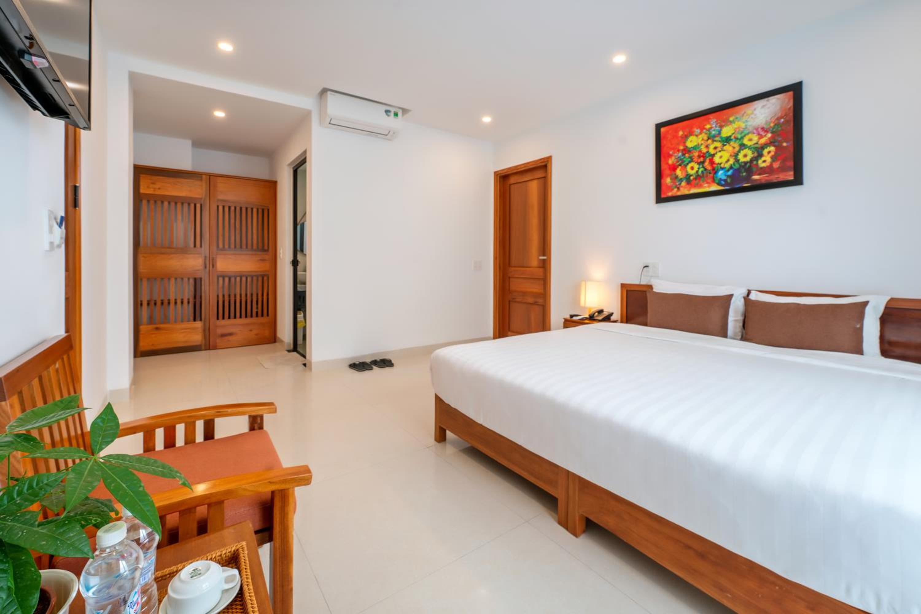 Double Room with Lake View