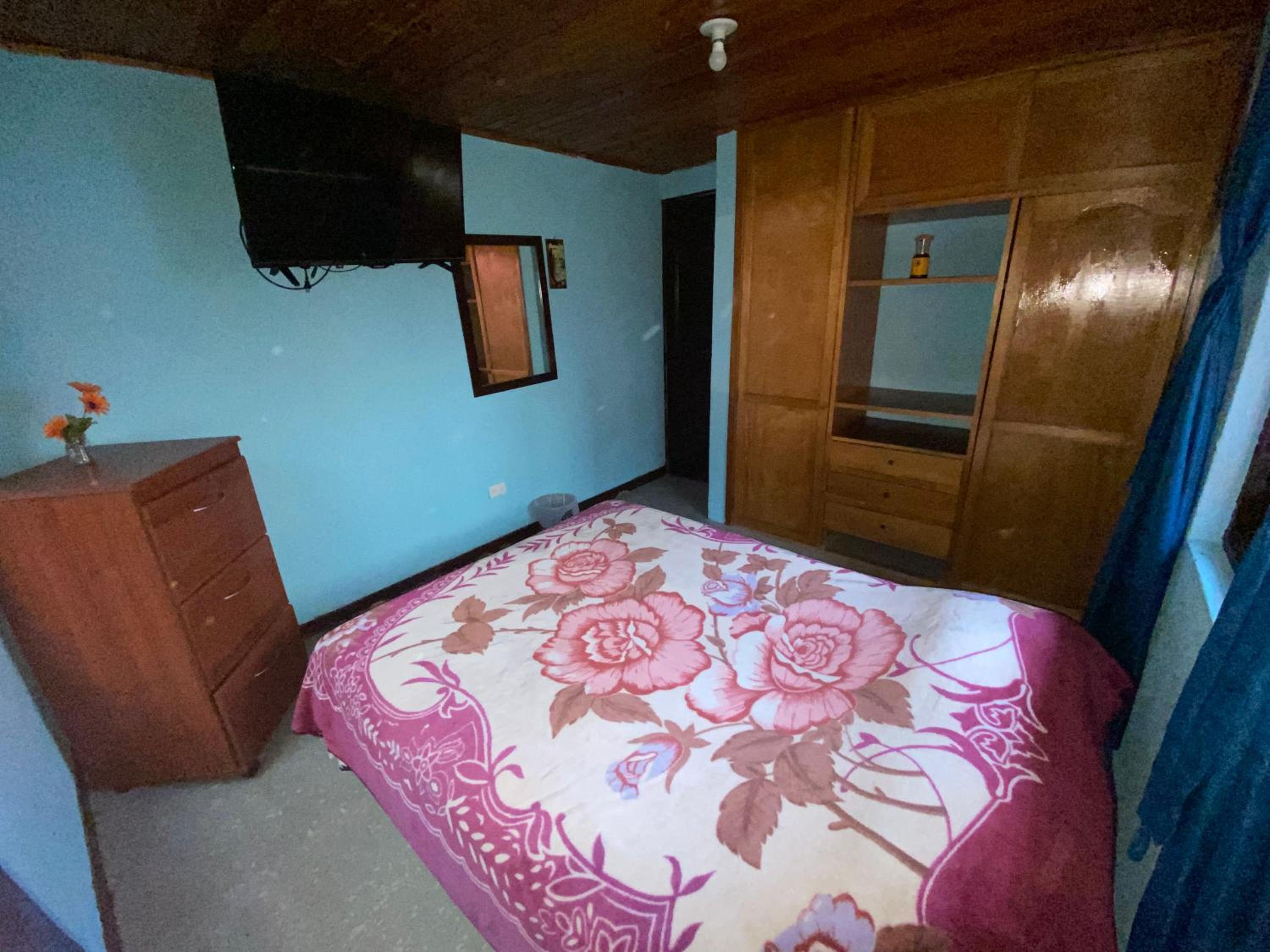 Budget Double Room photo 3
