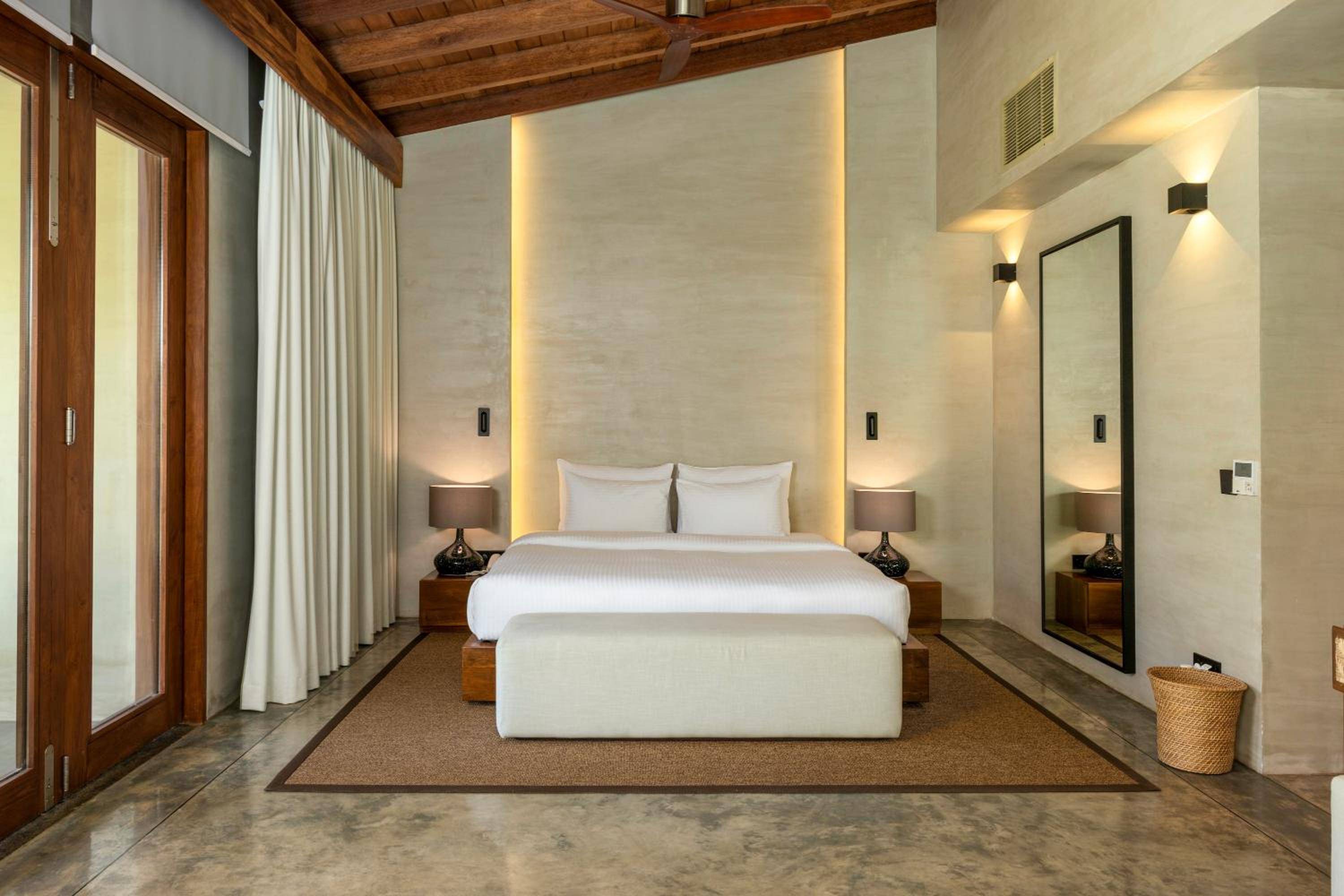 Suite with Private Pool photo 3