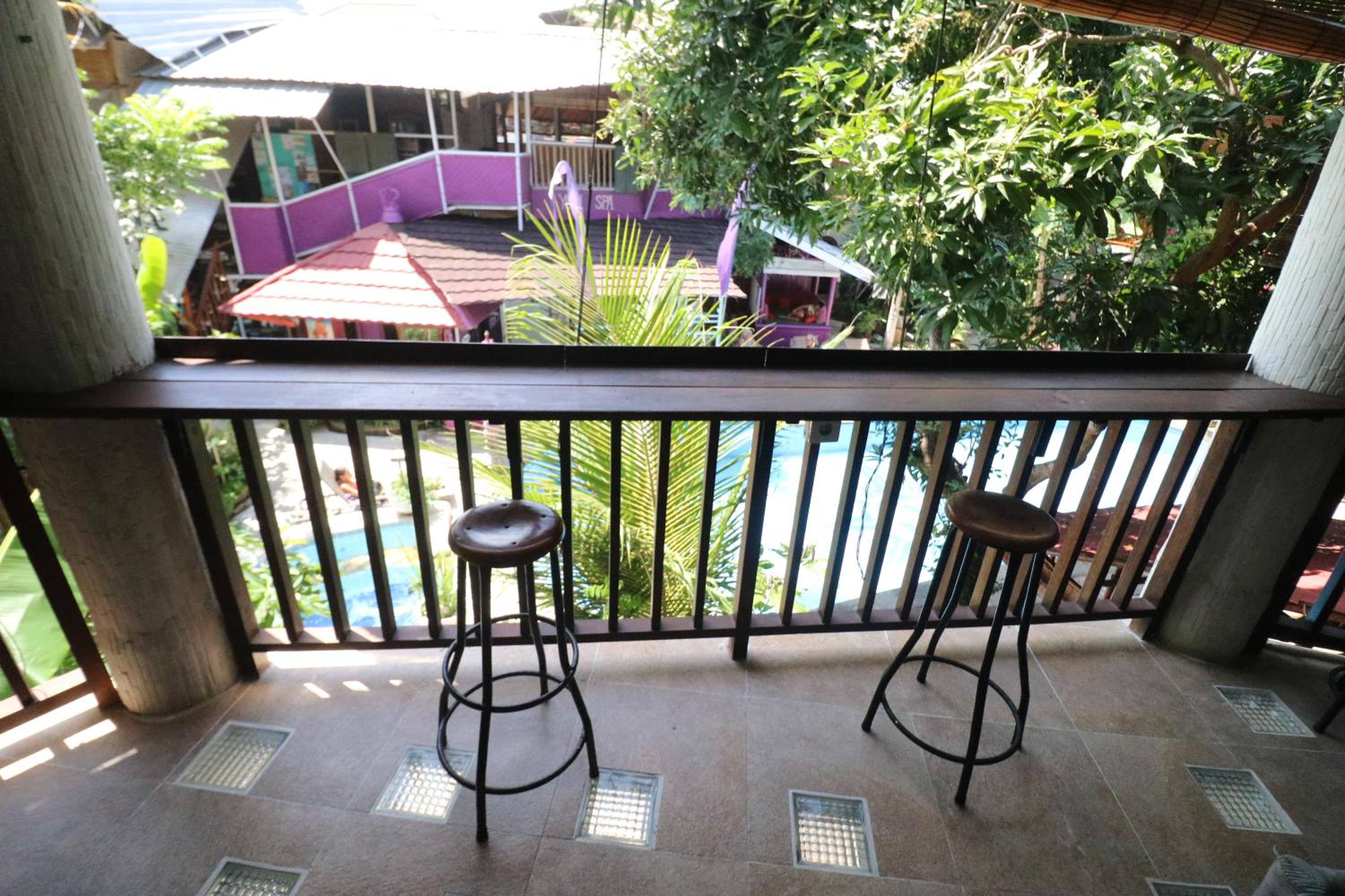 Double Room with Fan and Air Conditioning - Photo 45