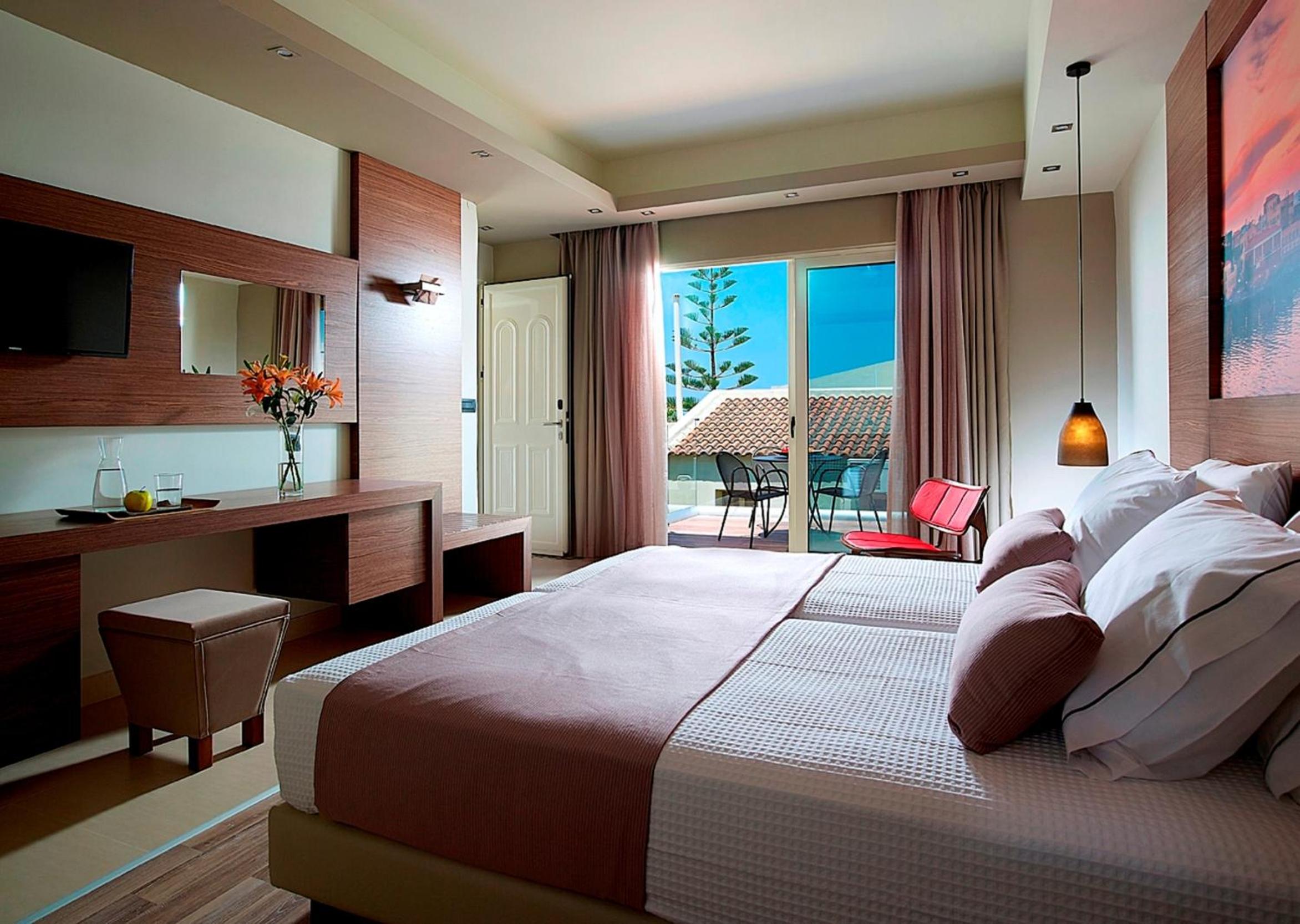 Superior Triple Room - Photo 1