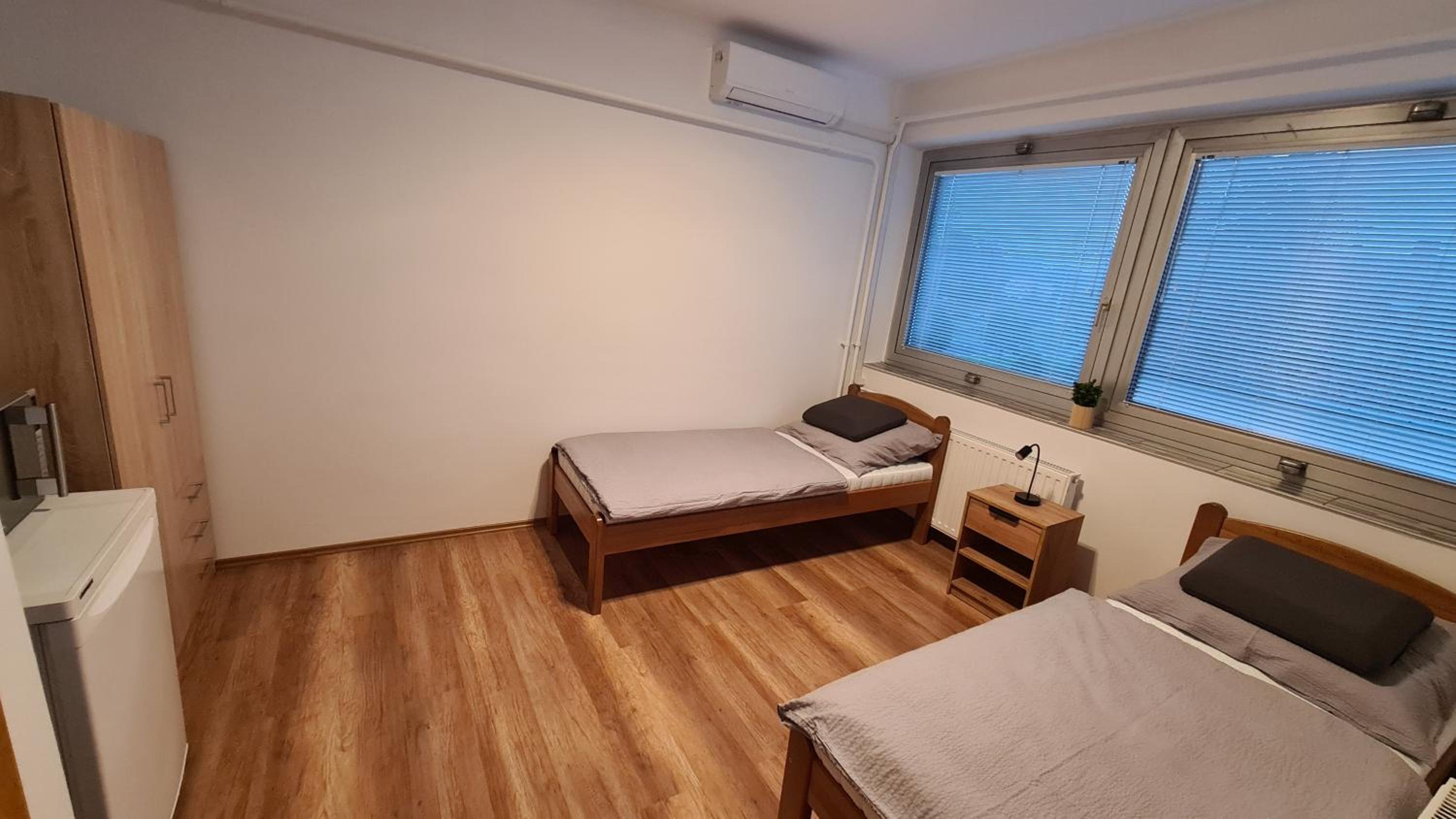 One-Bedroom Apartment photo 3