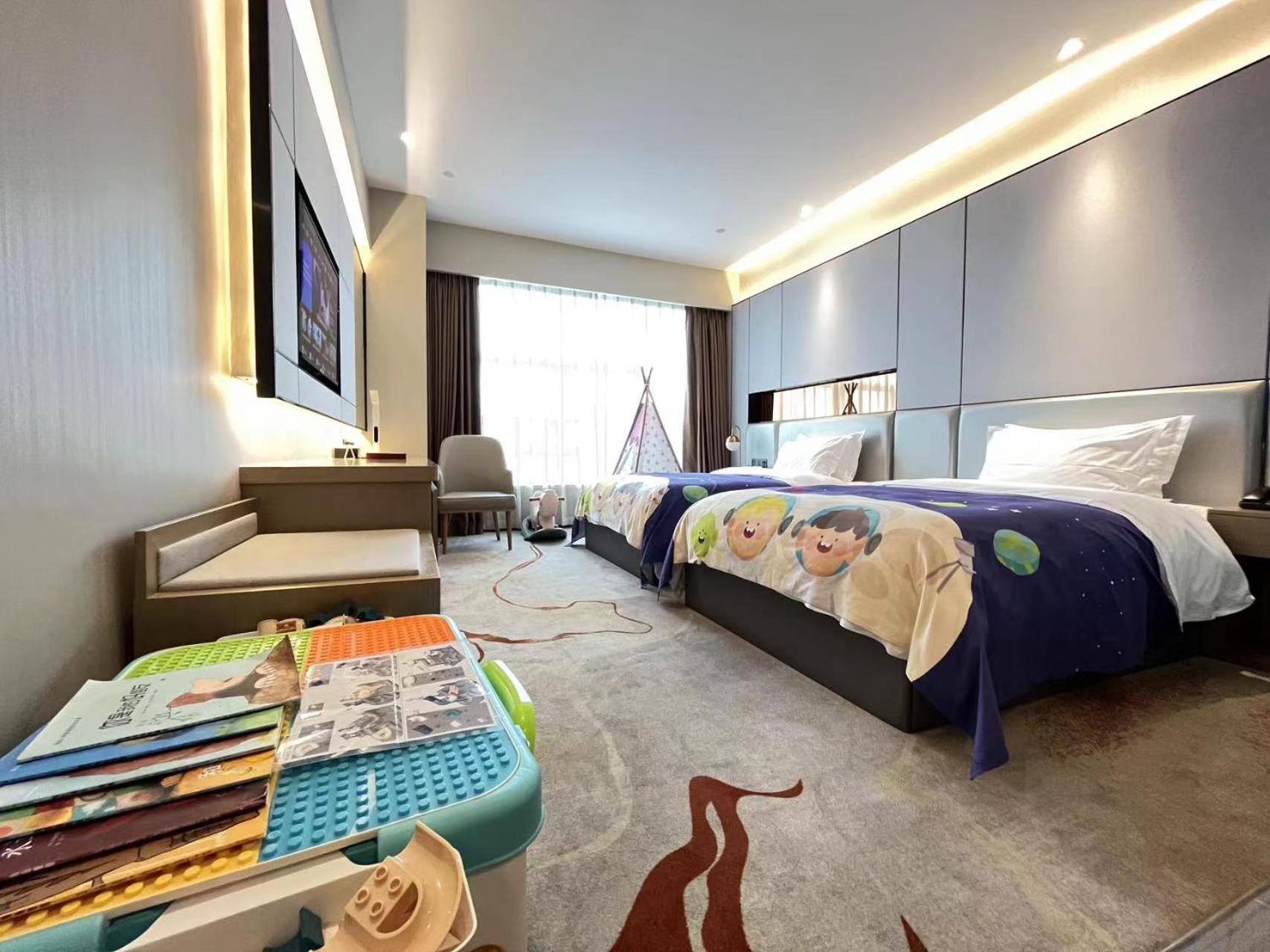Family Twin Room photo 1