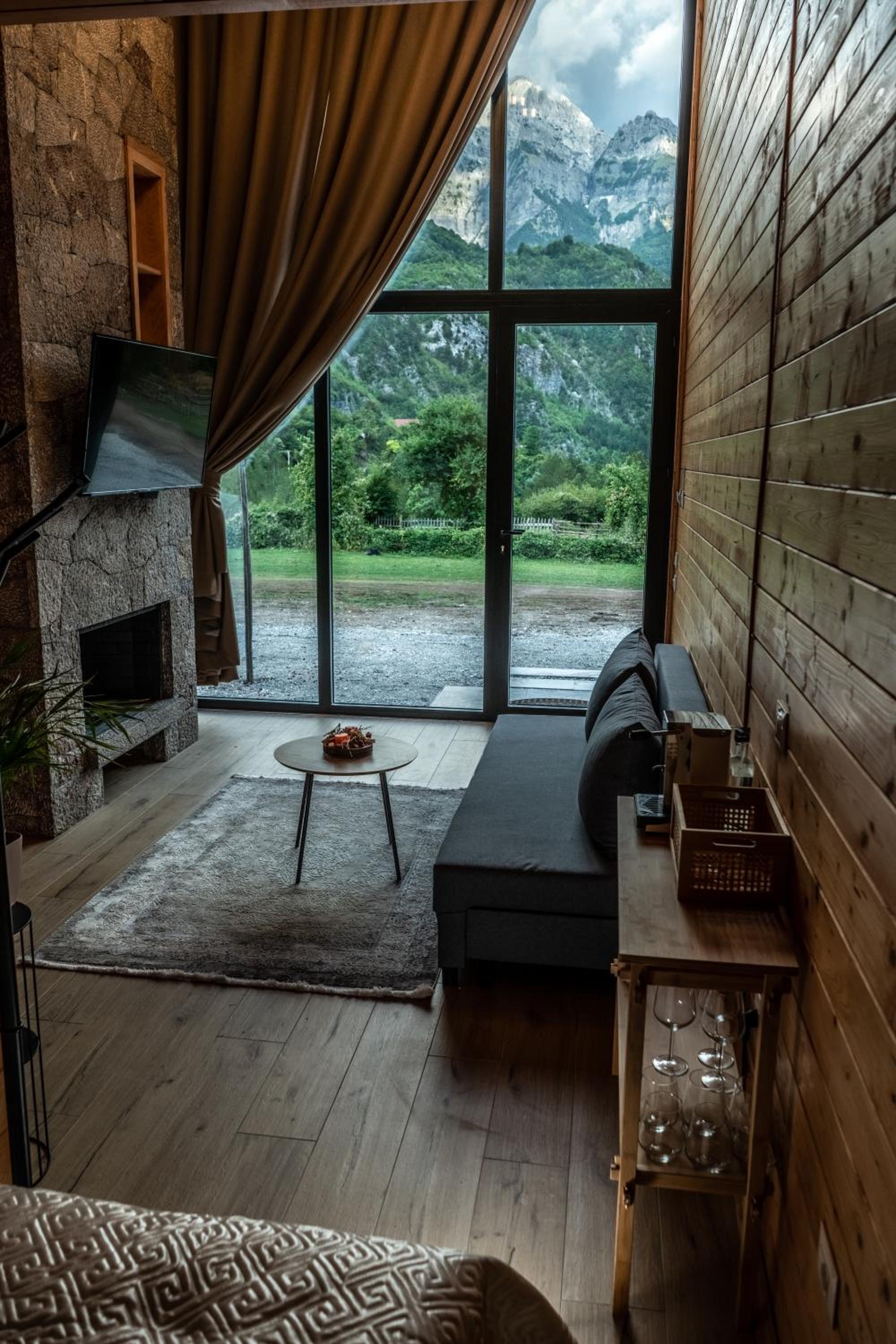 One-Bedroom Villa