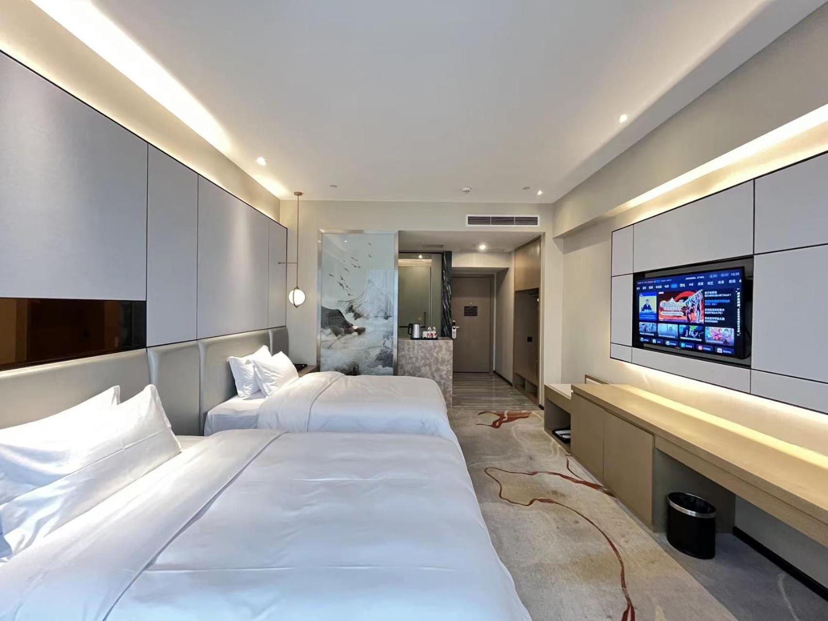 Superior Twin Room photo 3