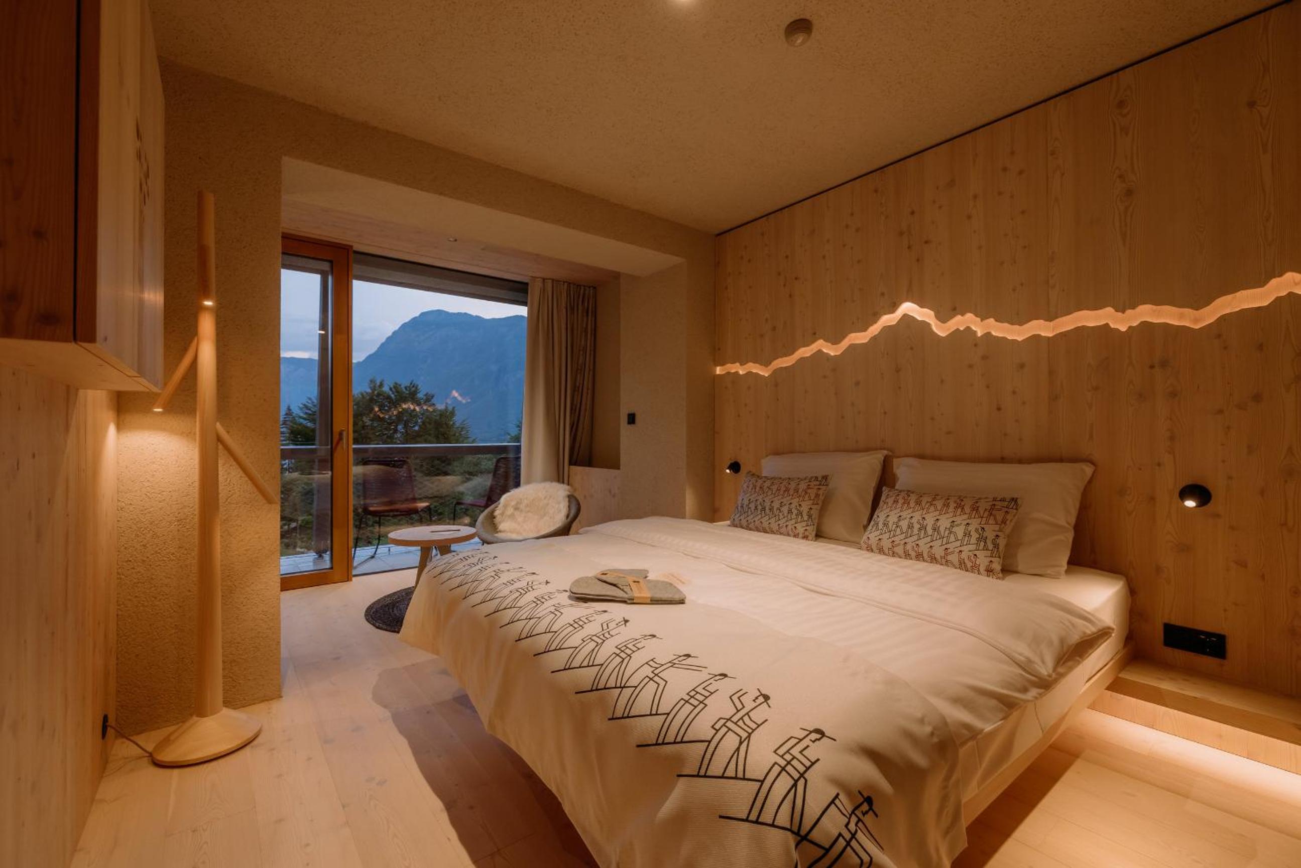 Special Offer - Double Room with Balcony and Valentine's Day Photoshoot Package