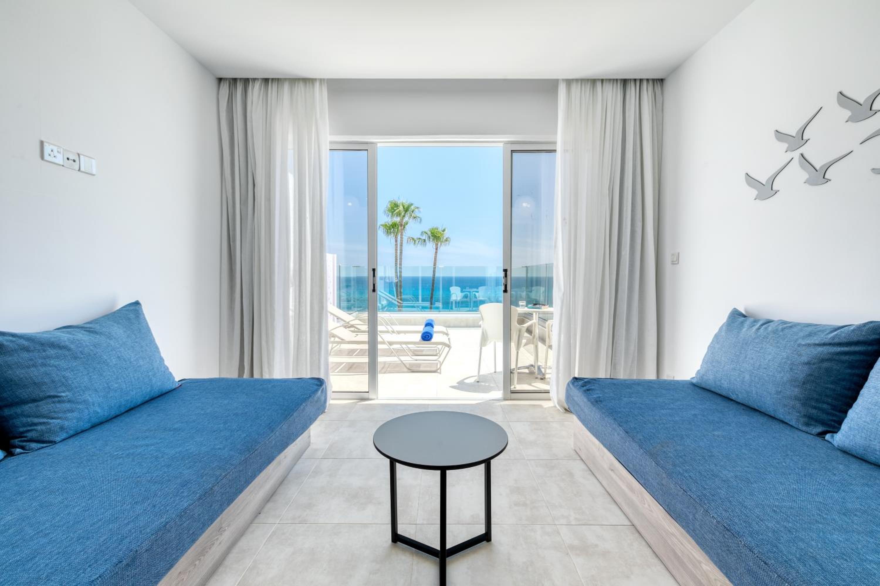 Superior Family Room Sea View - Photo 2