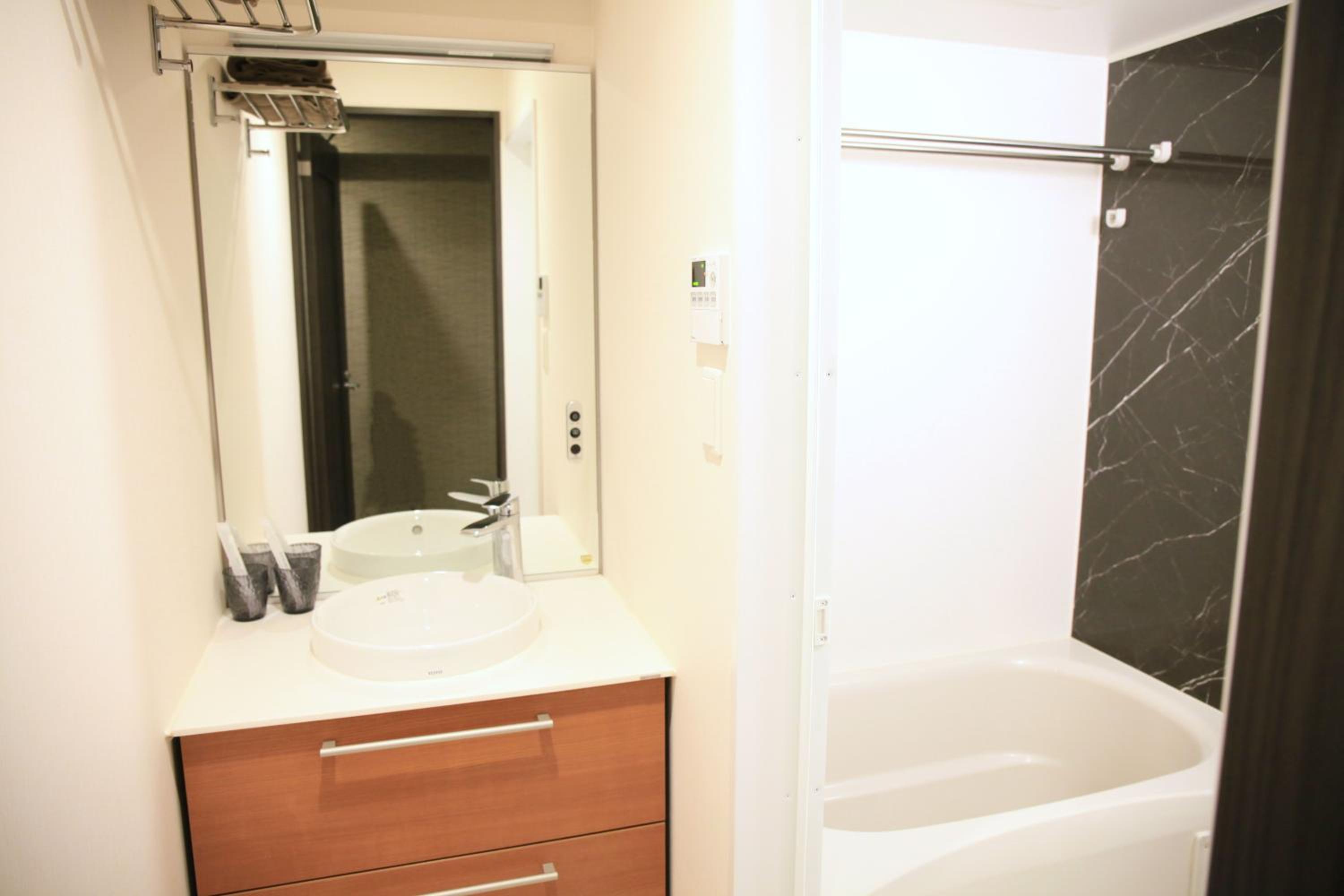 Double Room - Photo 3