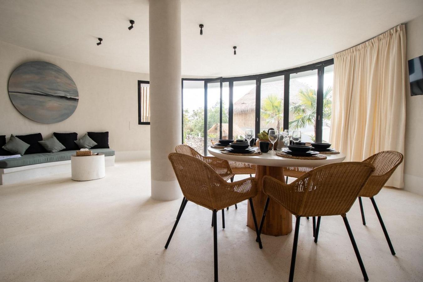 Three-Bedroom Villa - Photo 17