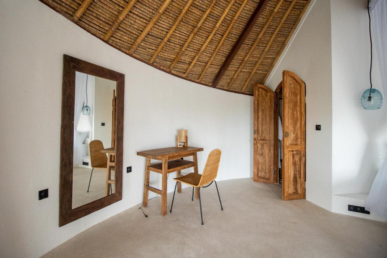 Three-Bedroom Villa - Photo 14