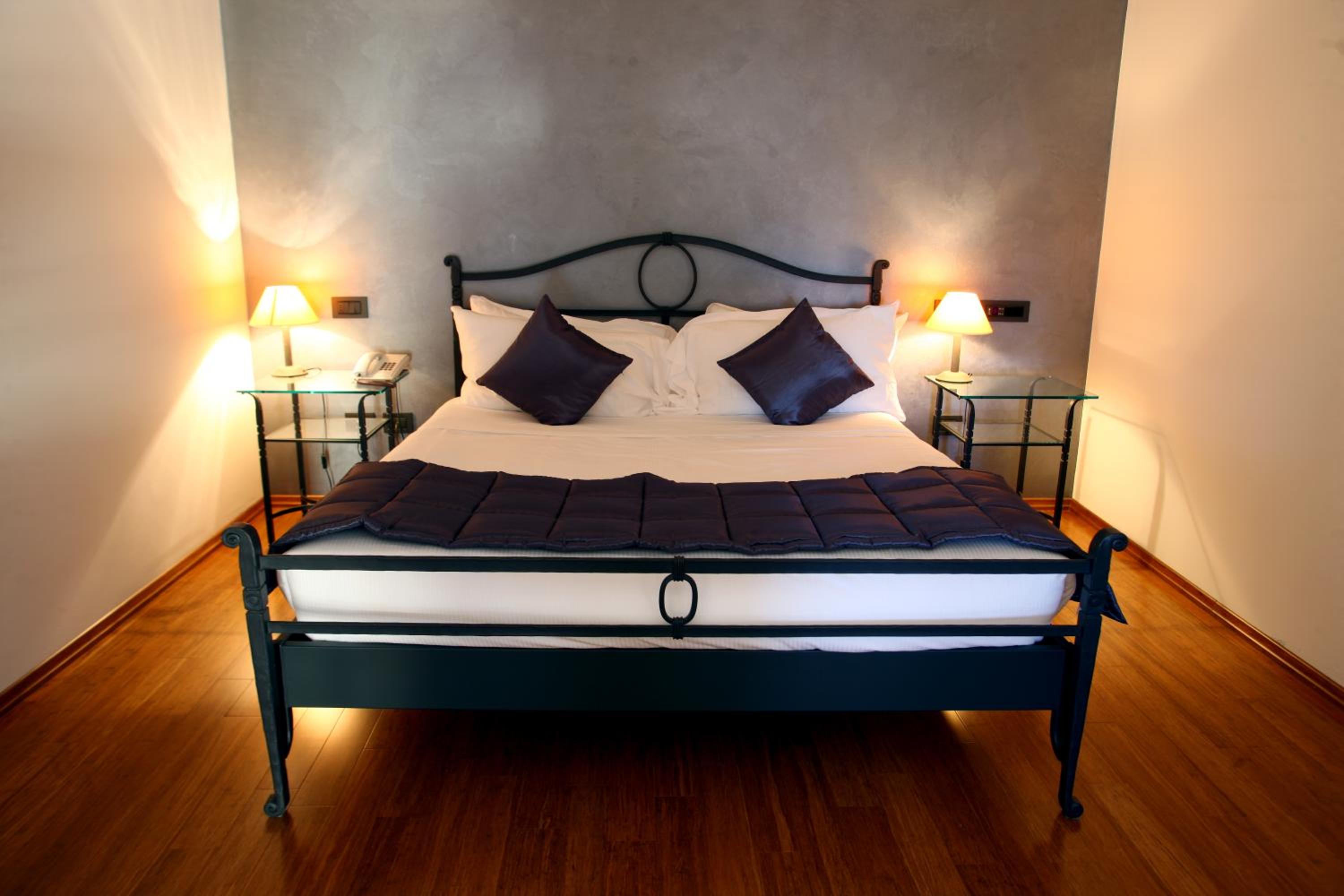Junior Suite - Photo 17