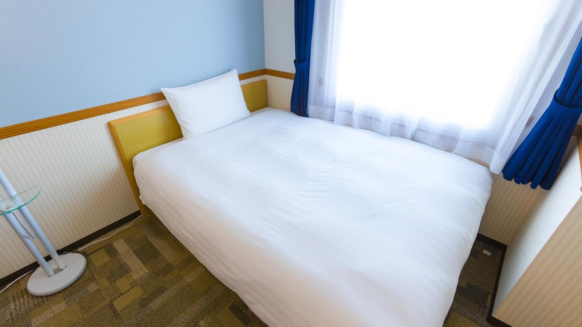 Single Room - Smoking photo 2