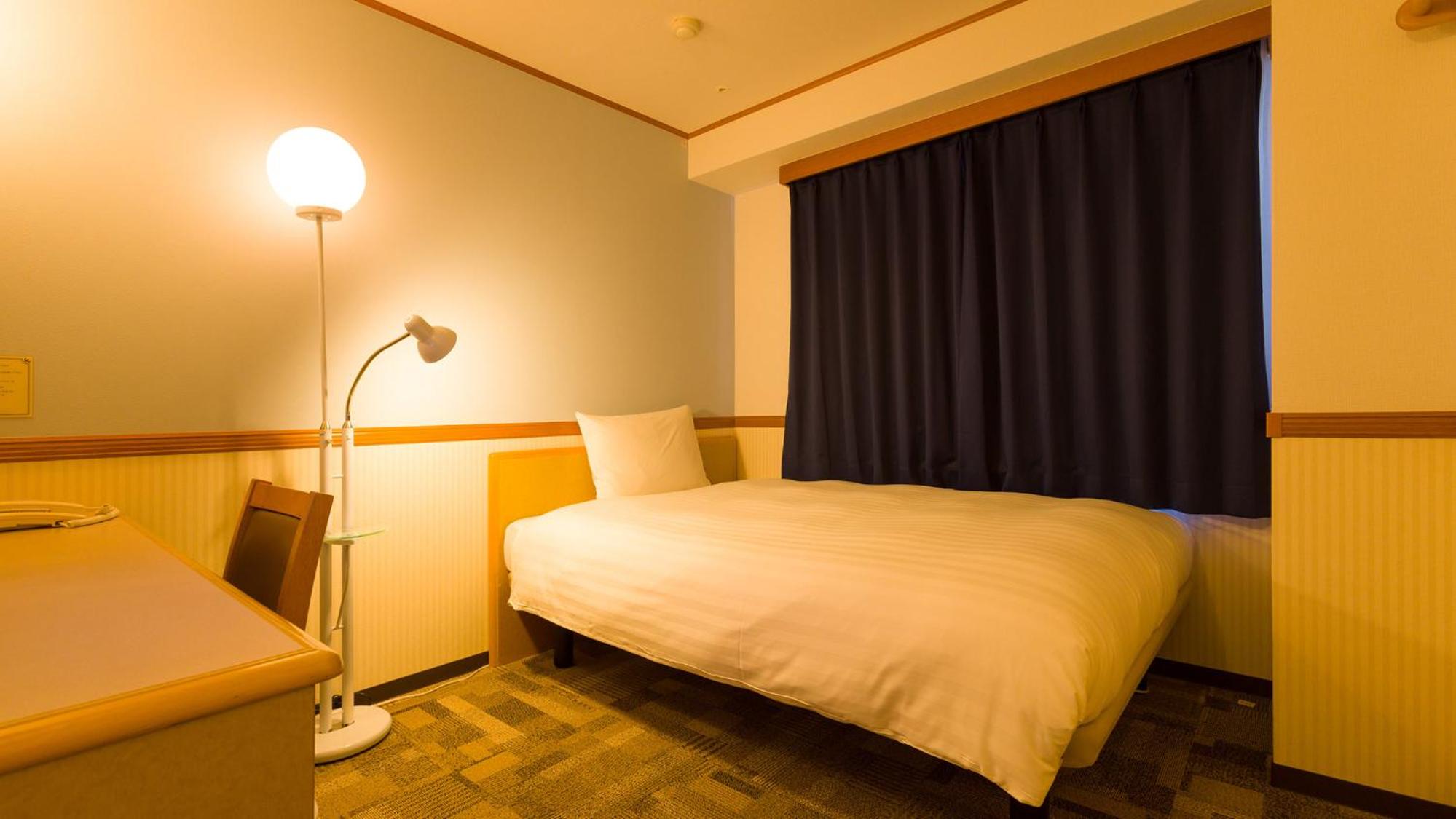 Single Room - Non-Smoking photo 2