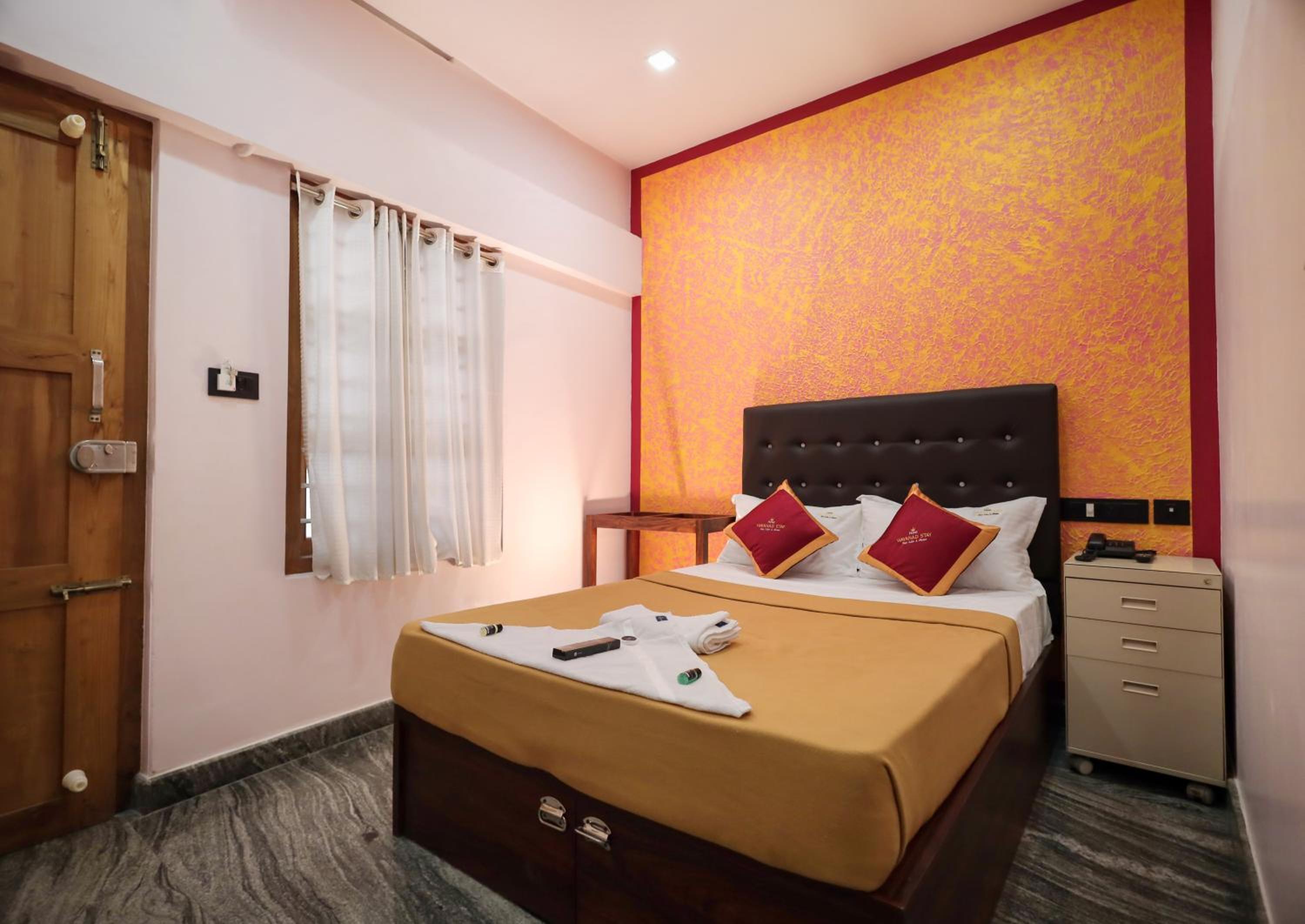 Budget Double Room photo 1