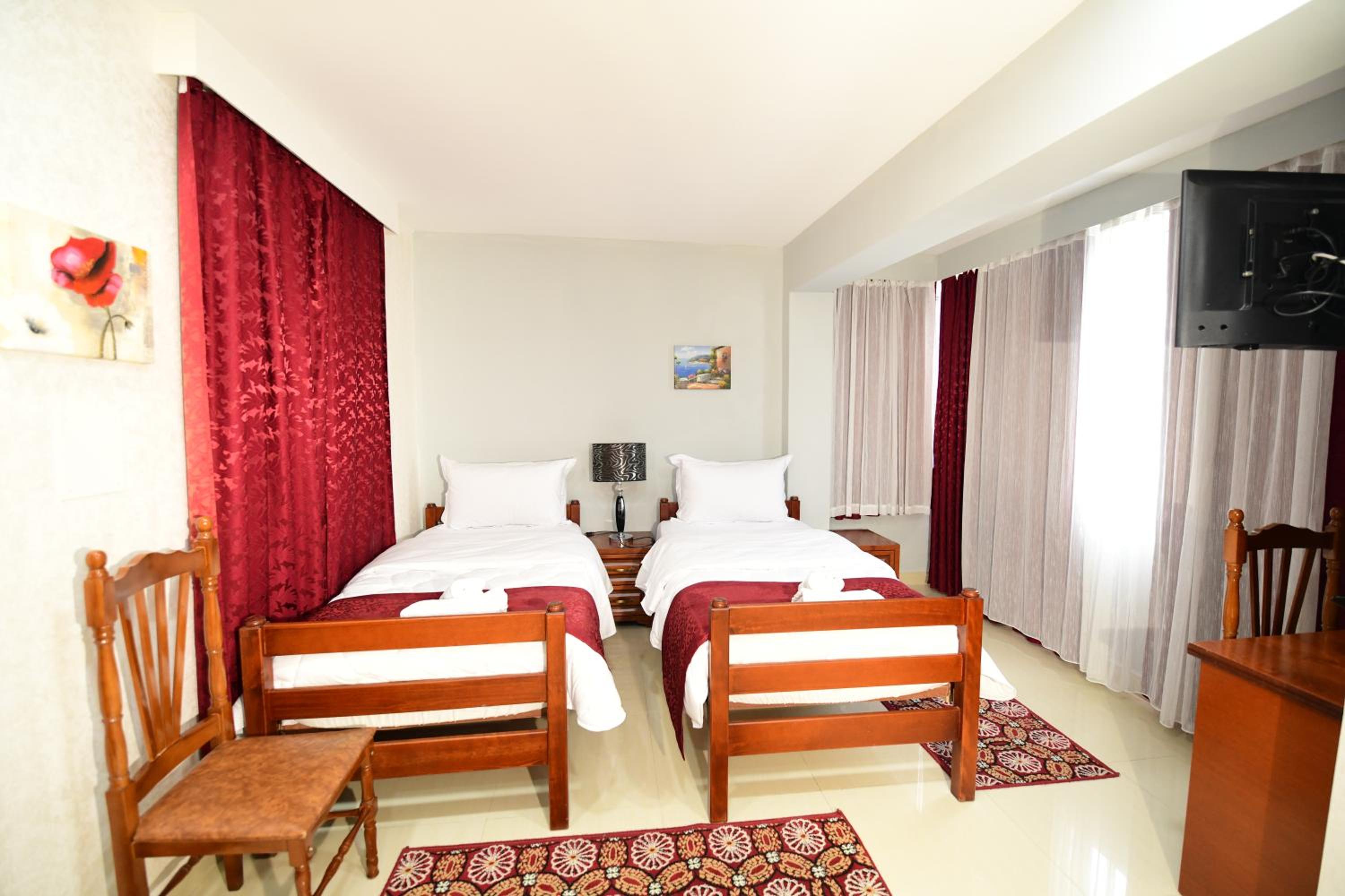 Classic Quadruple Room