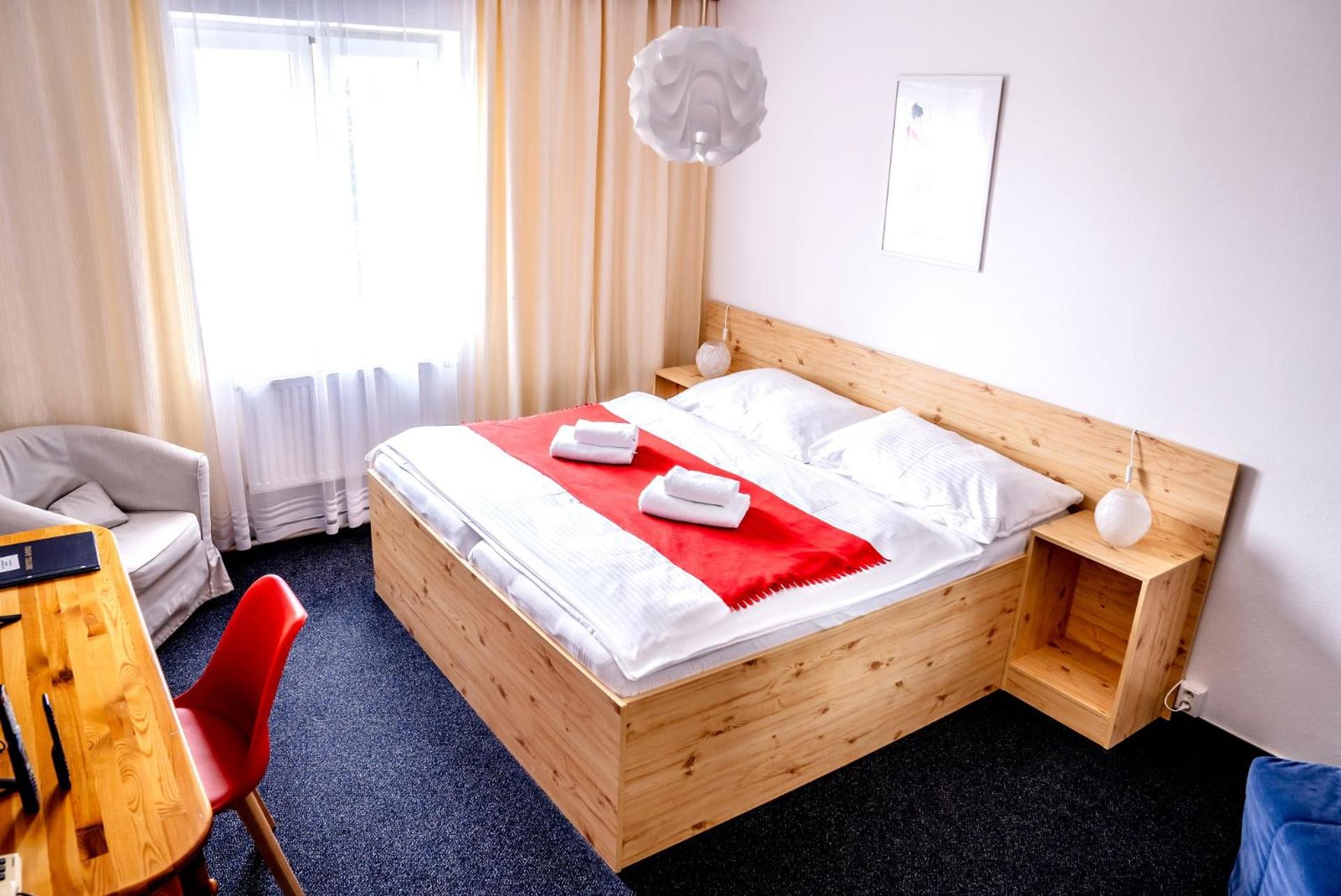 Double Room - Photo 4