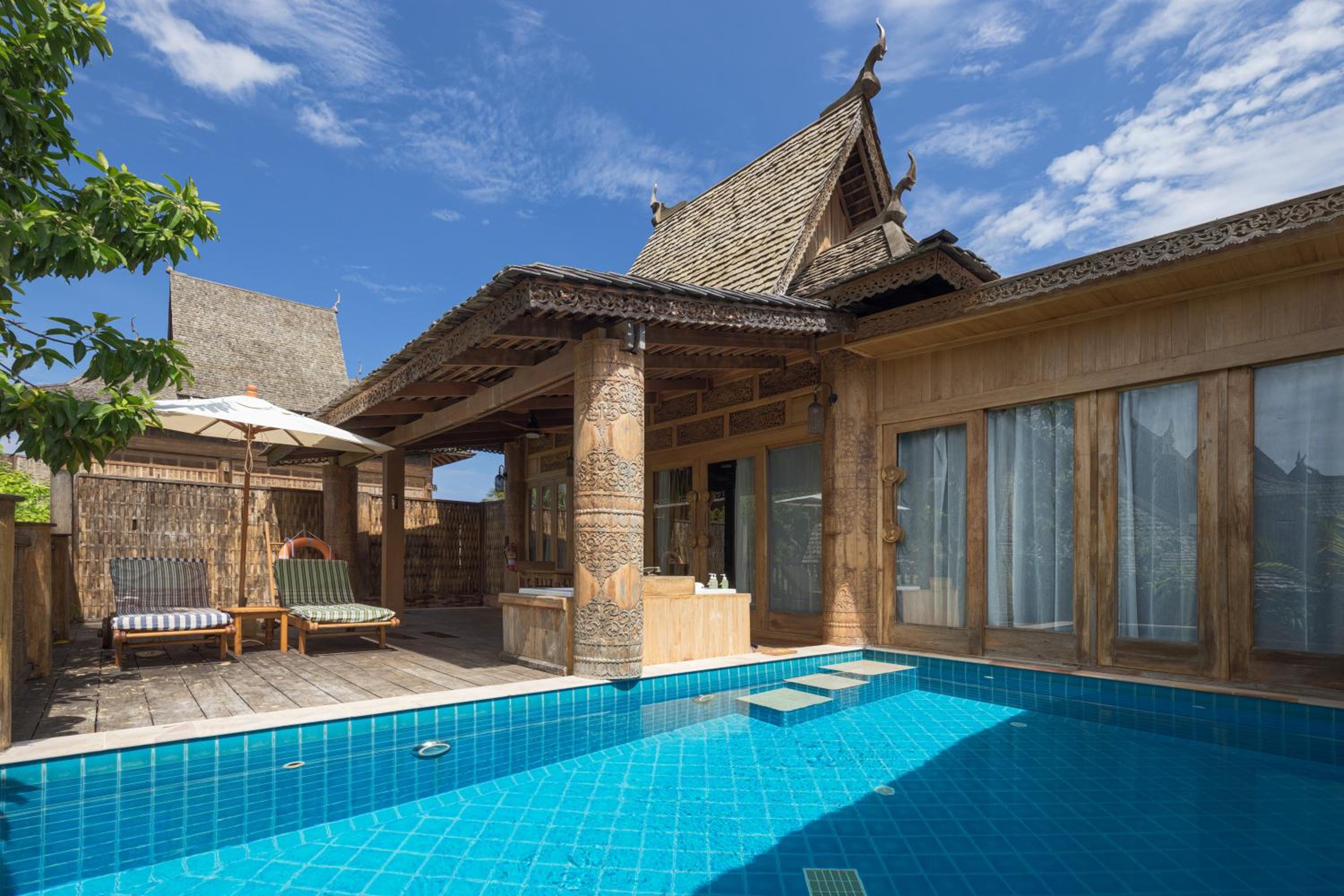 Deluxe Pool Villa - Photo 8