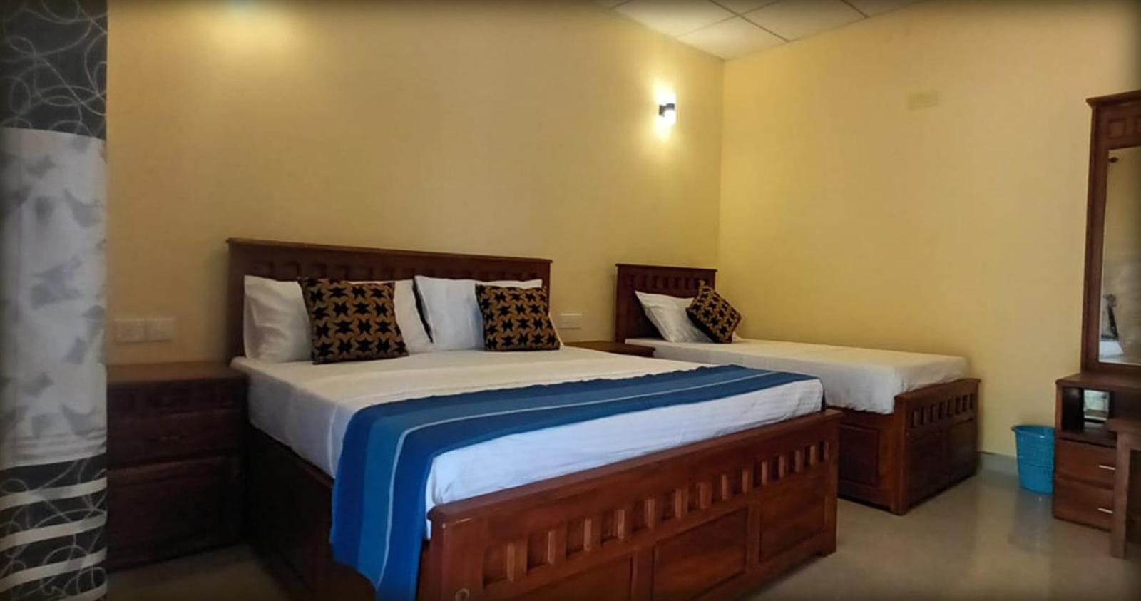 Deluxe Triple Room photo 3