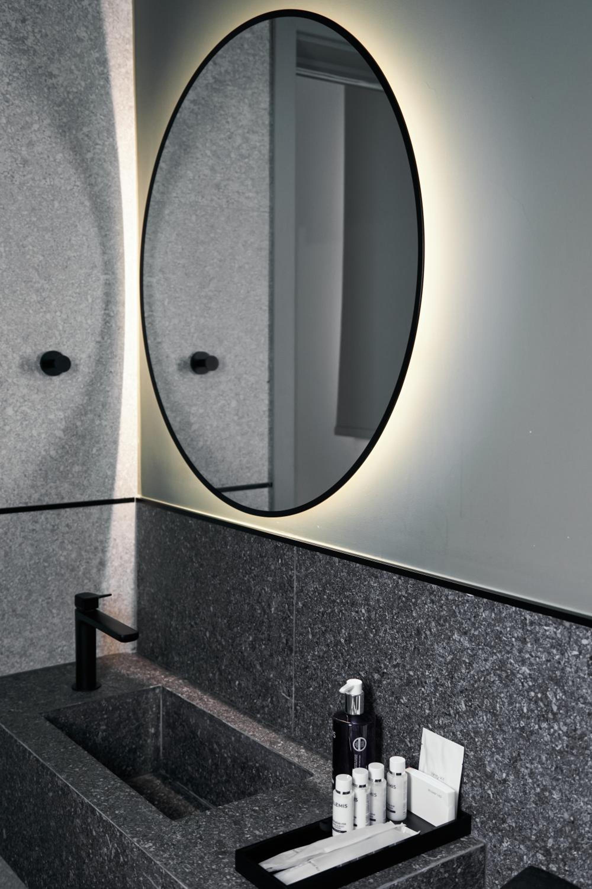 Deluxe Suite photo 1