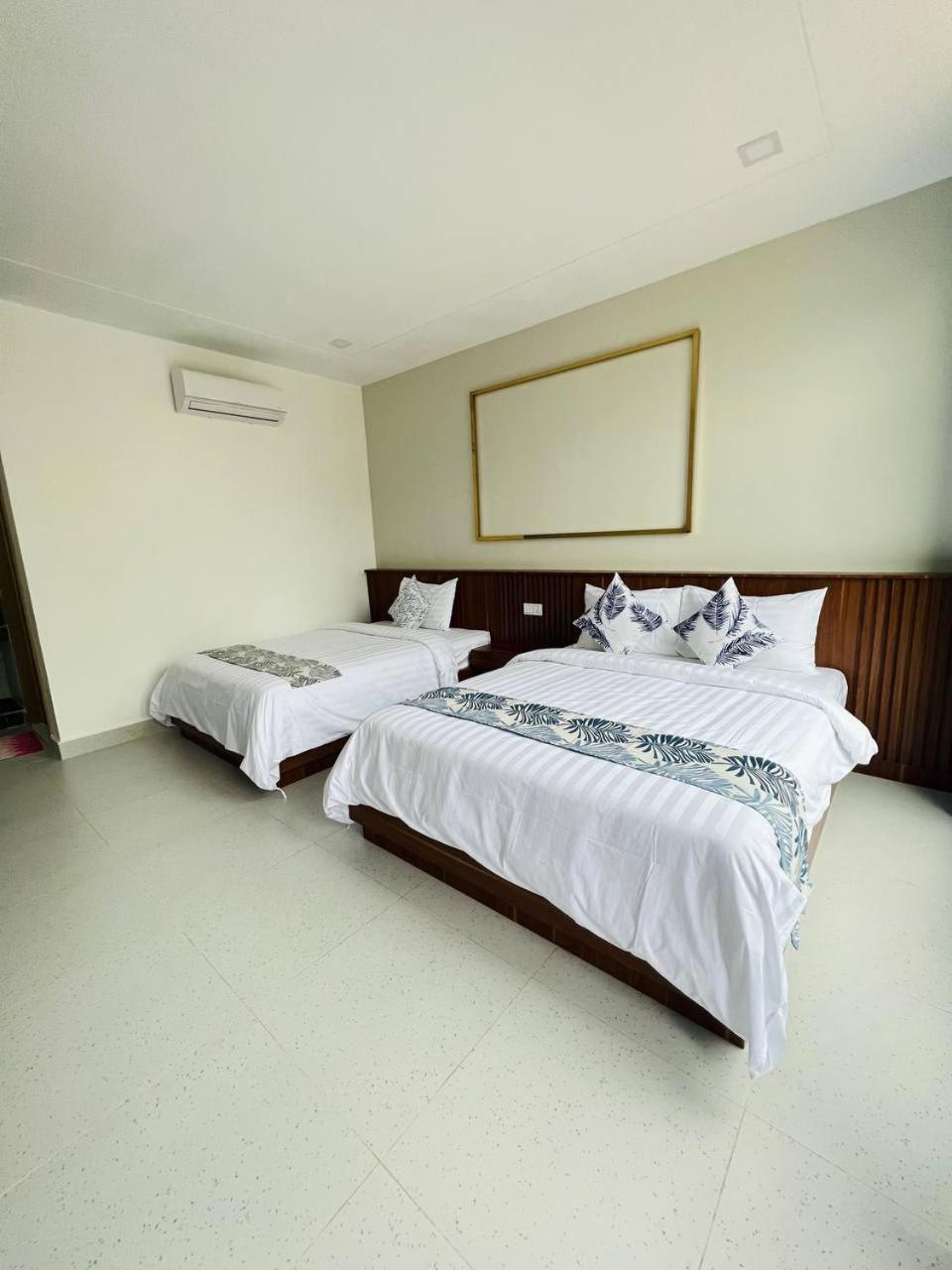 Triple Room with Garden View - Photo 2