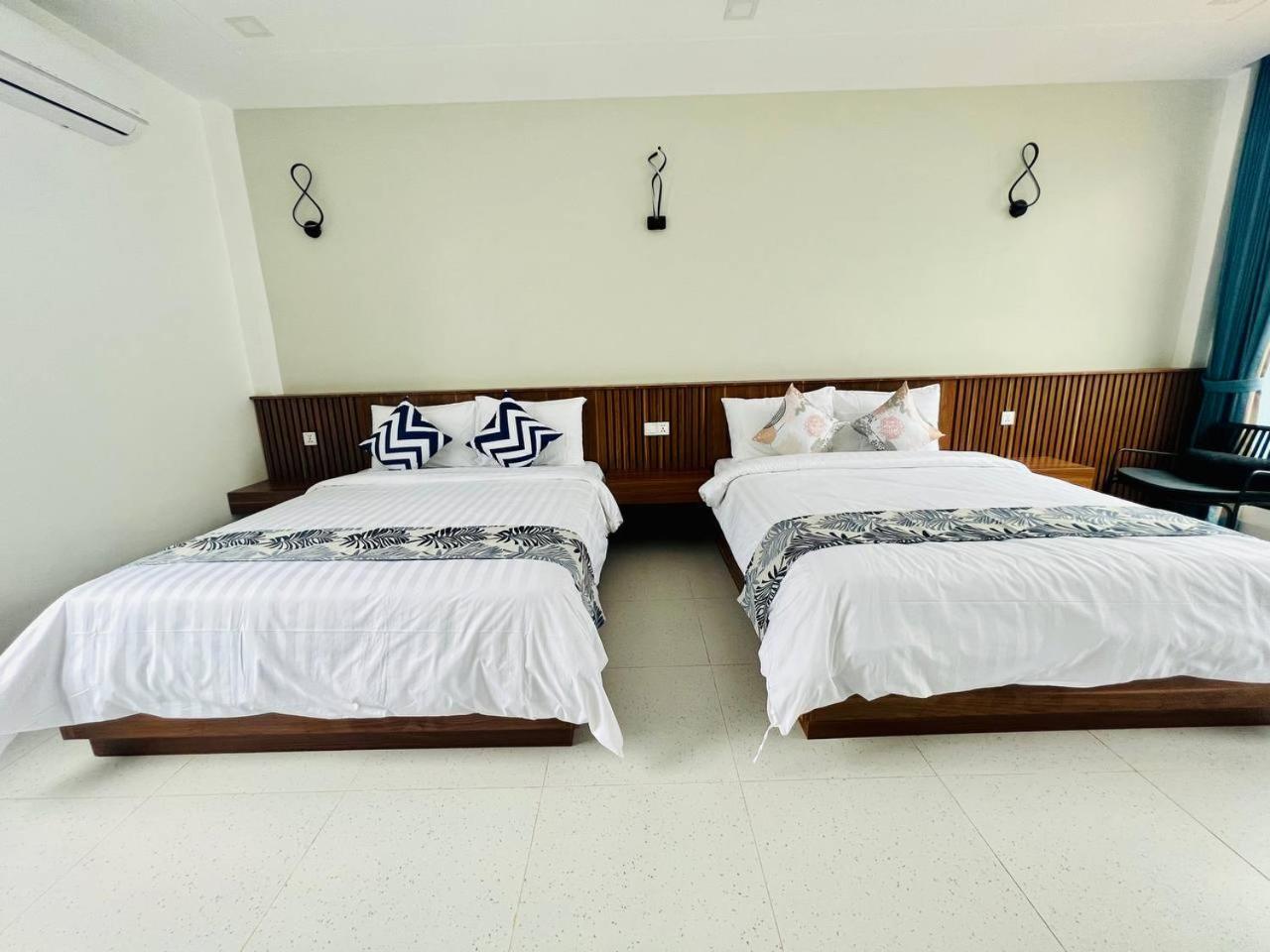 Standard Twin Room with Garden View - Photo 3