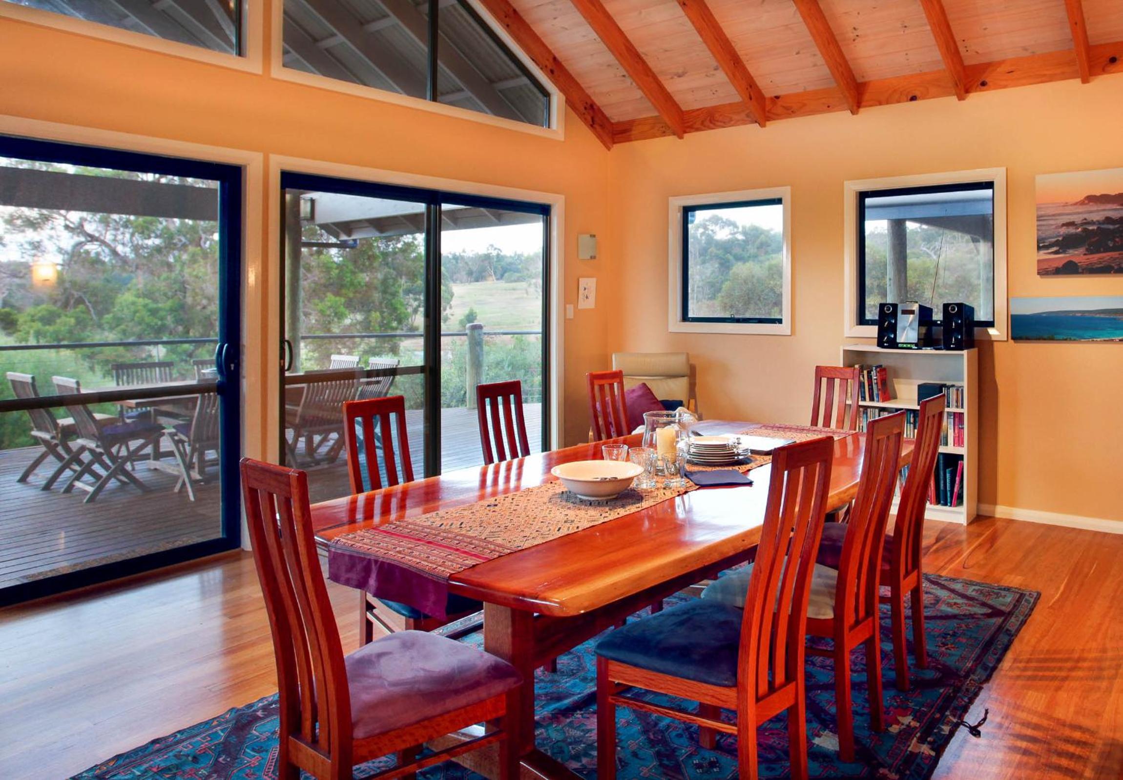 Four-Bedroom House photo 3