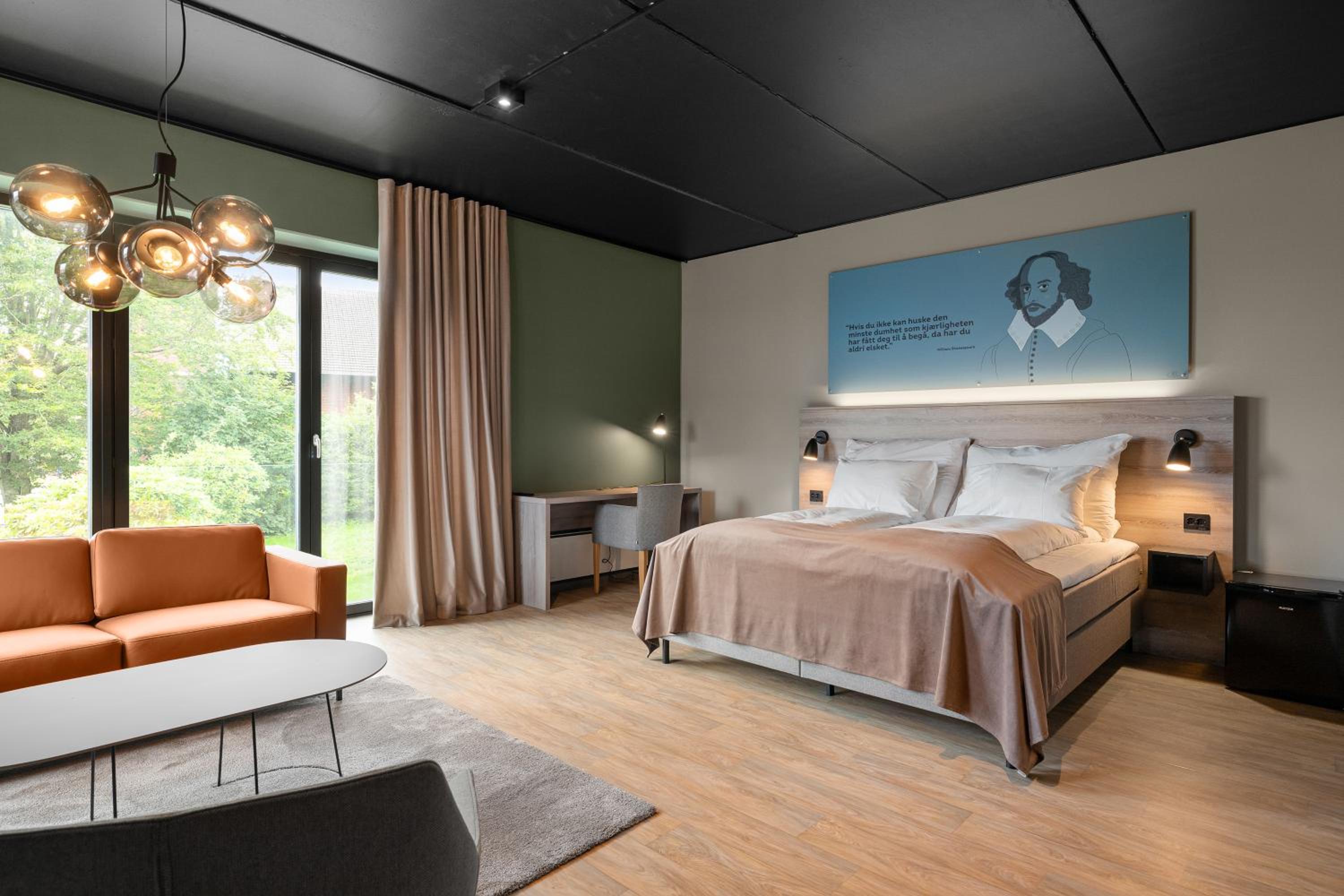 Junior Suite - Photo 1