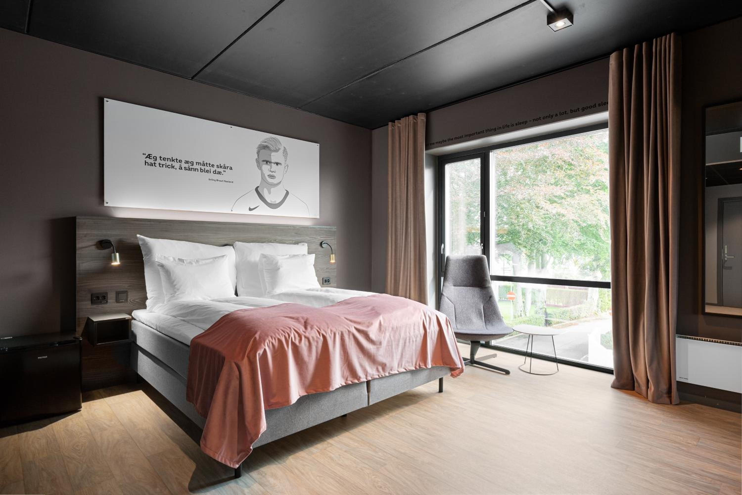 Superior Suite - Photo 1